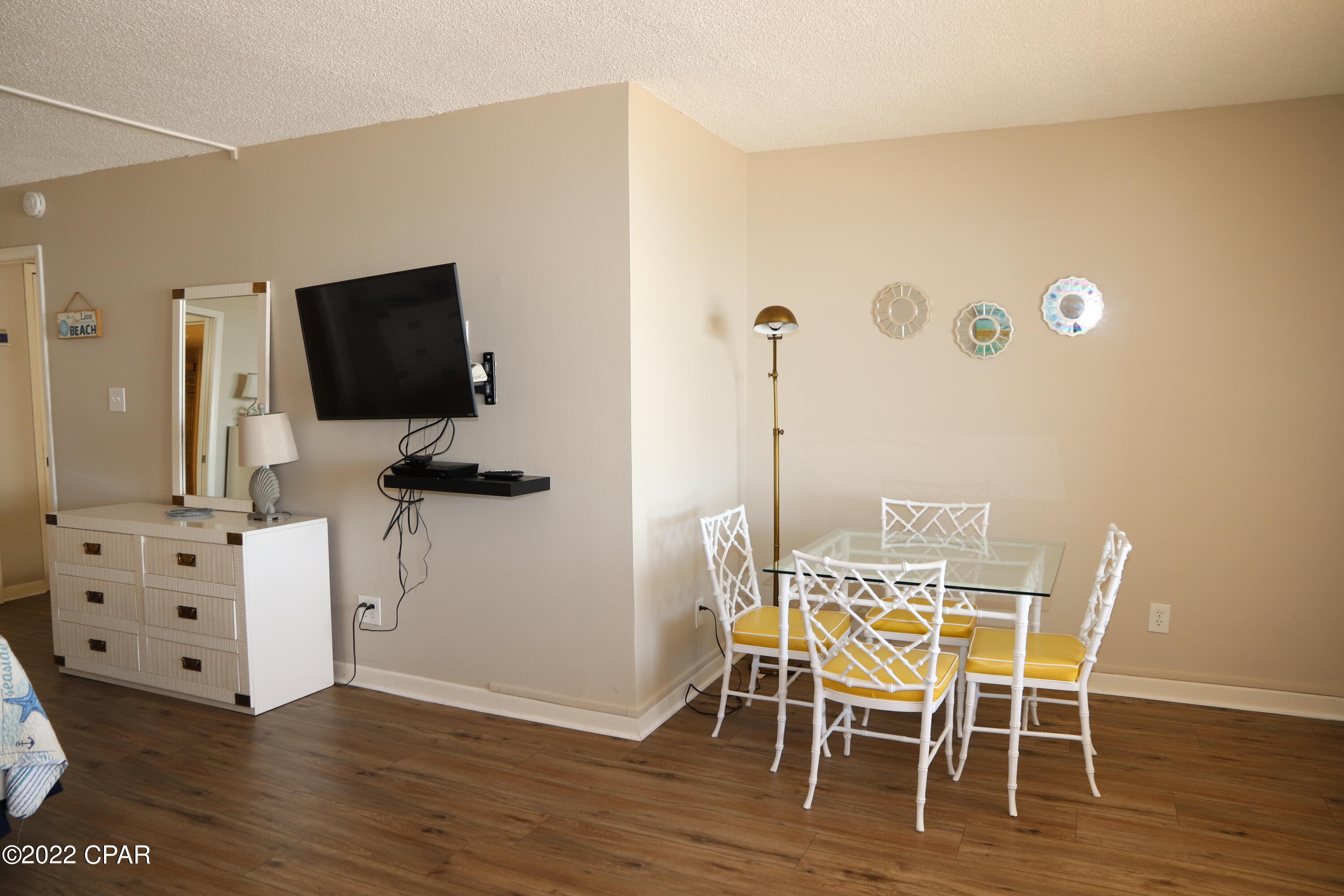 Shores Townhouses - Residential