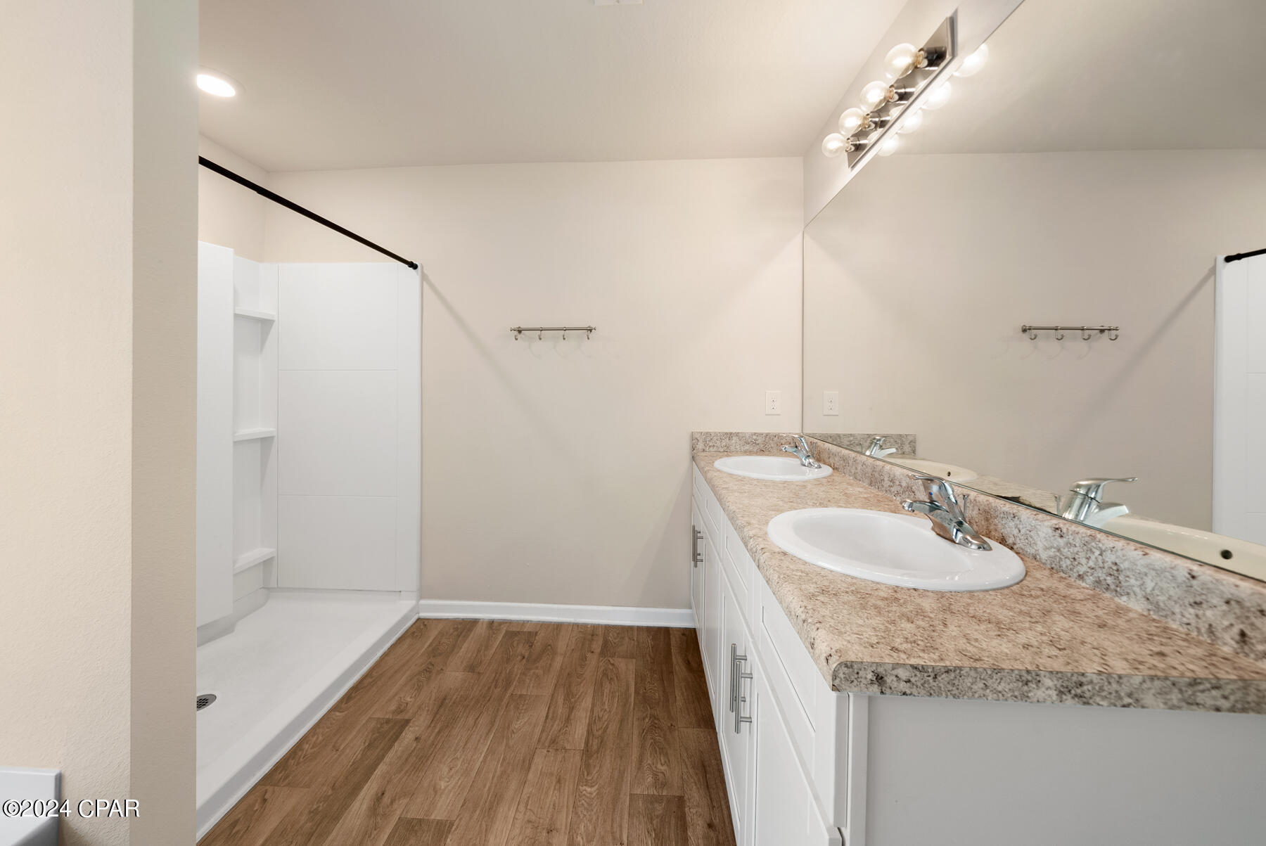 Olde Towne Village - Residential Lease