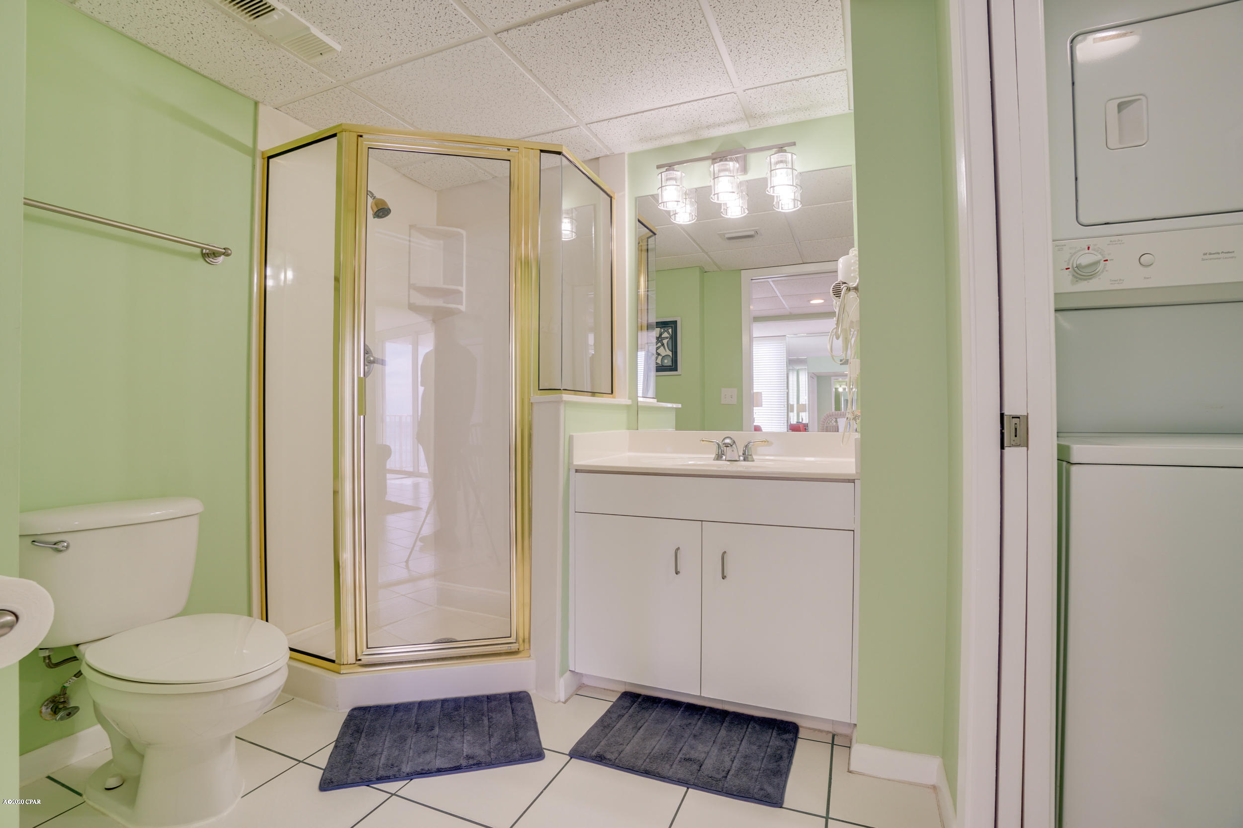 Long Beach Towers IV - Residential