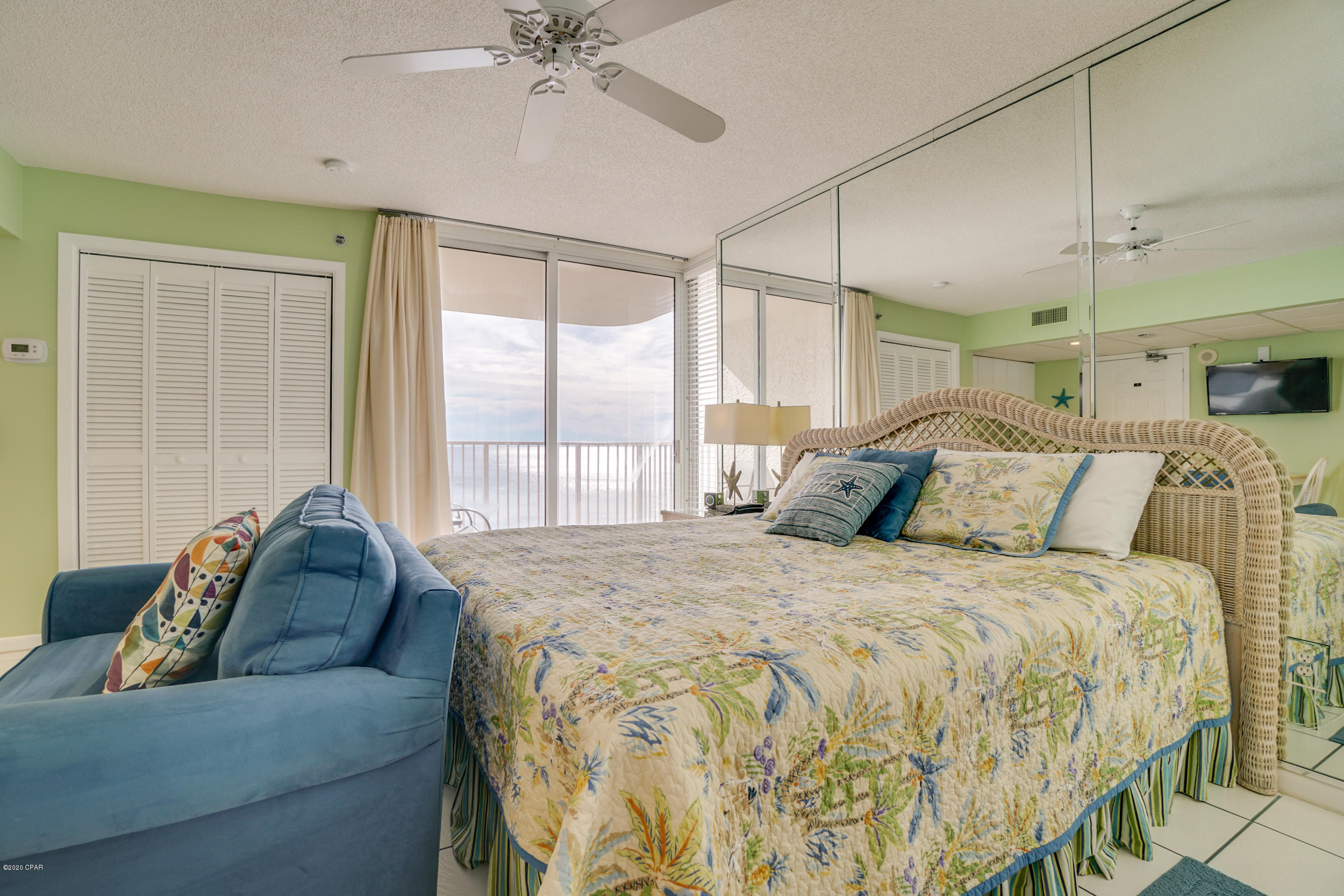 Long Beach Towers IV - Residential