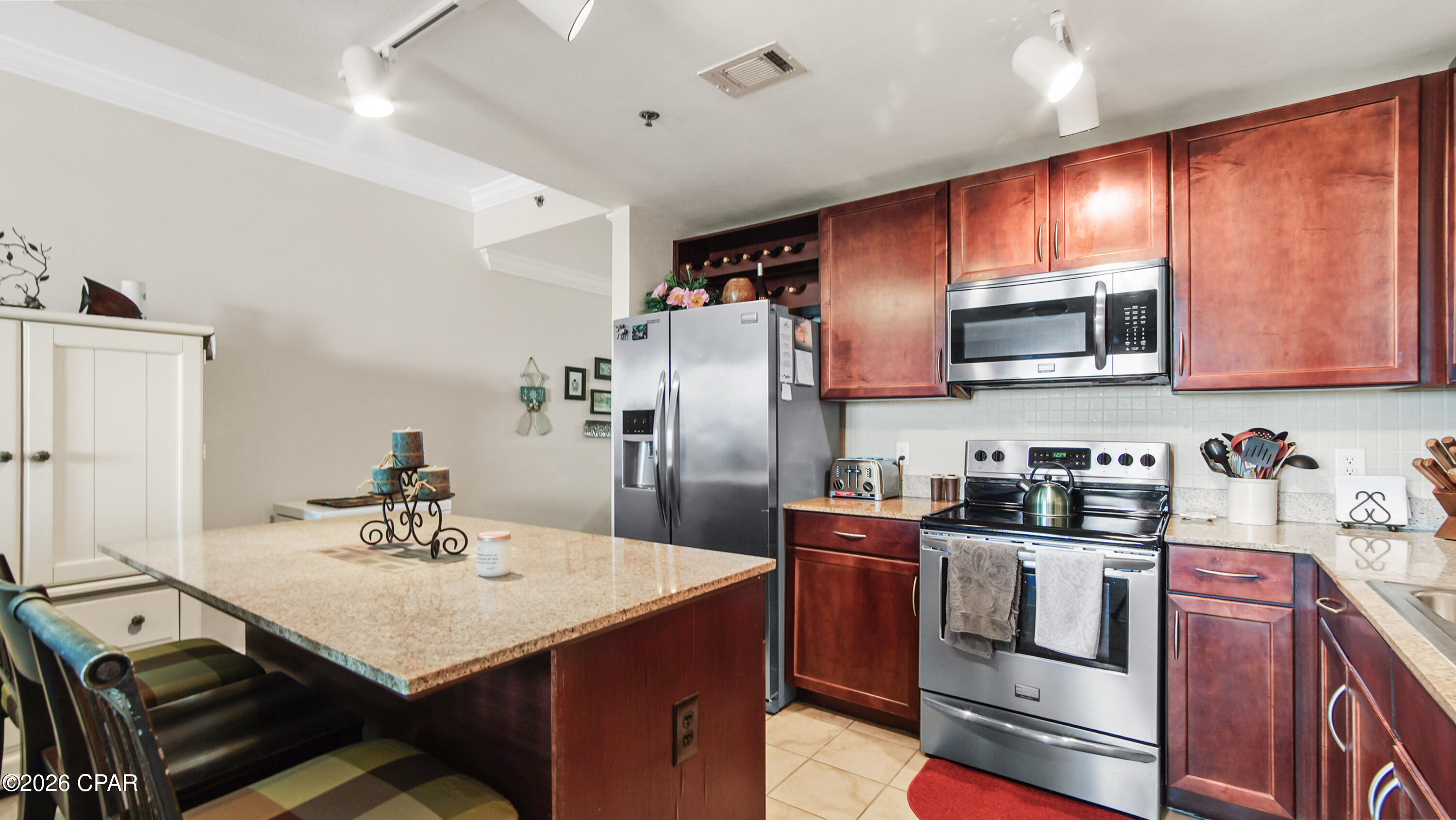 Laketown Wharf - Residential