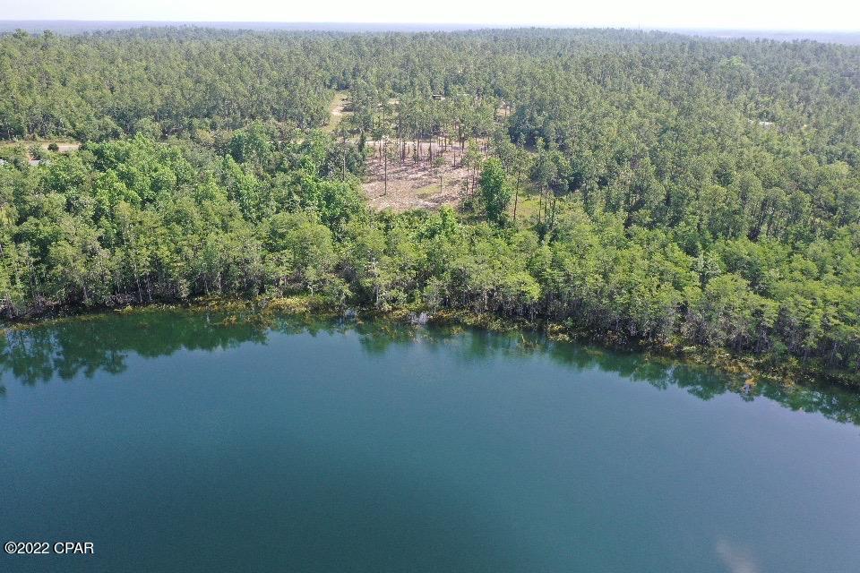 Compass Lake In The Hills - Land