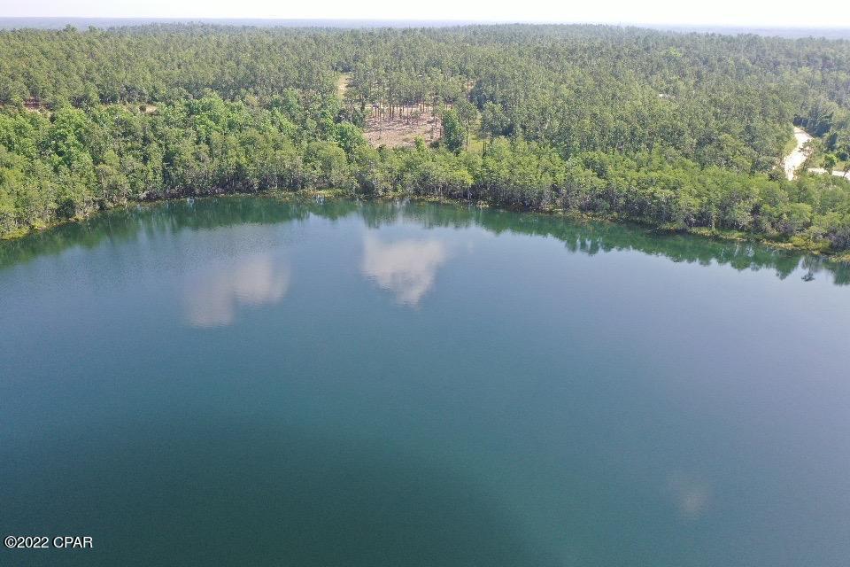 Compass Lake In The Hills - Land
