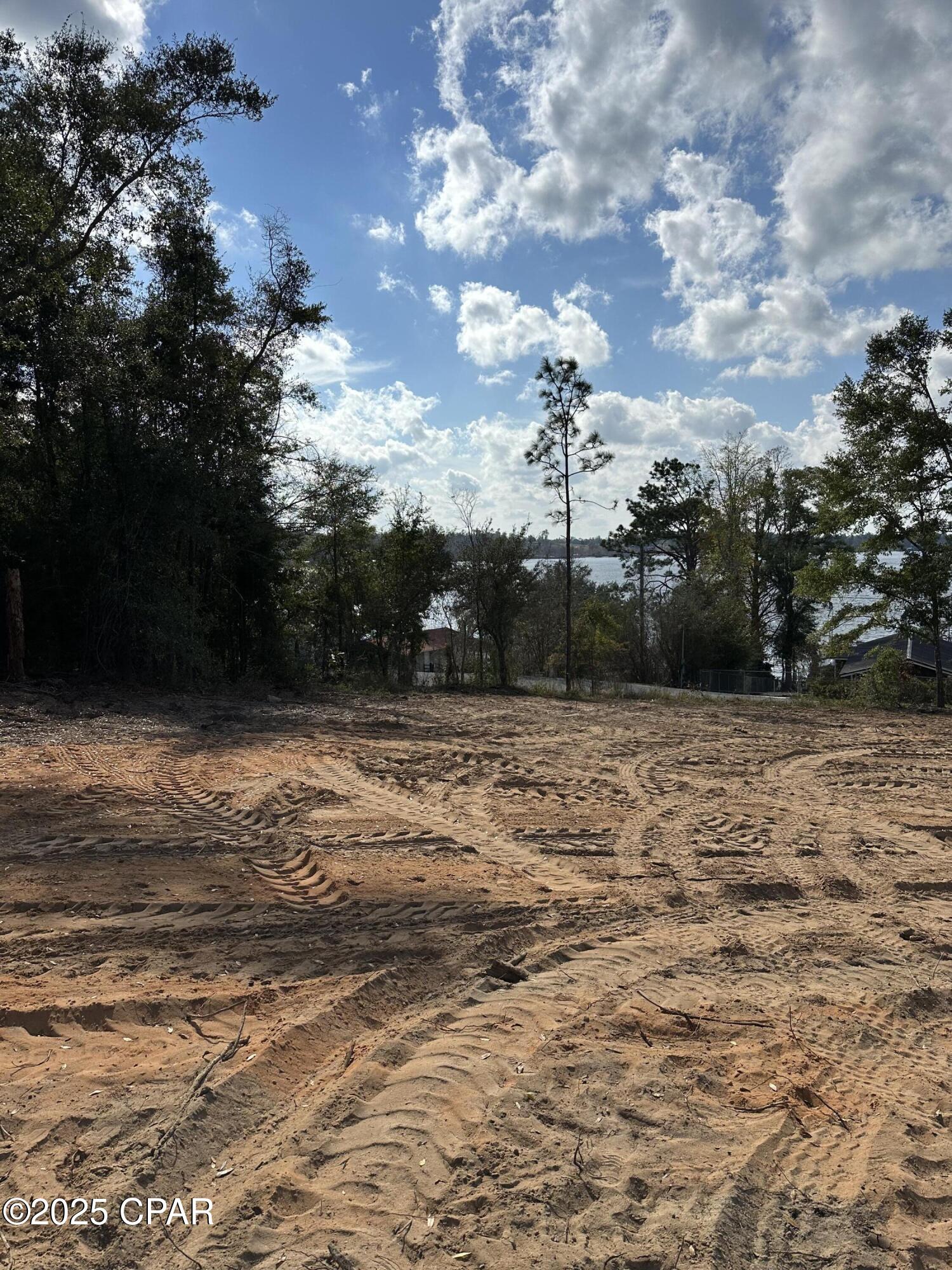 [No Recorded Subdiv] - Land