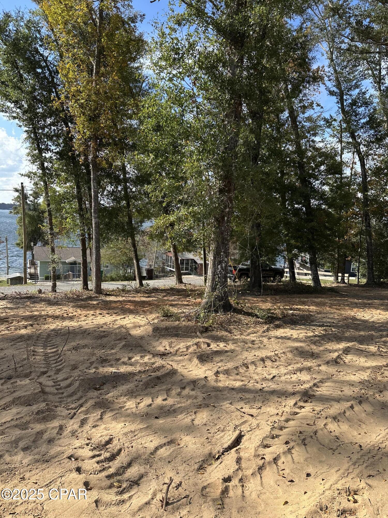 [No Recorded Subdiv] - Land