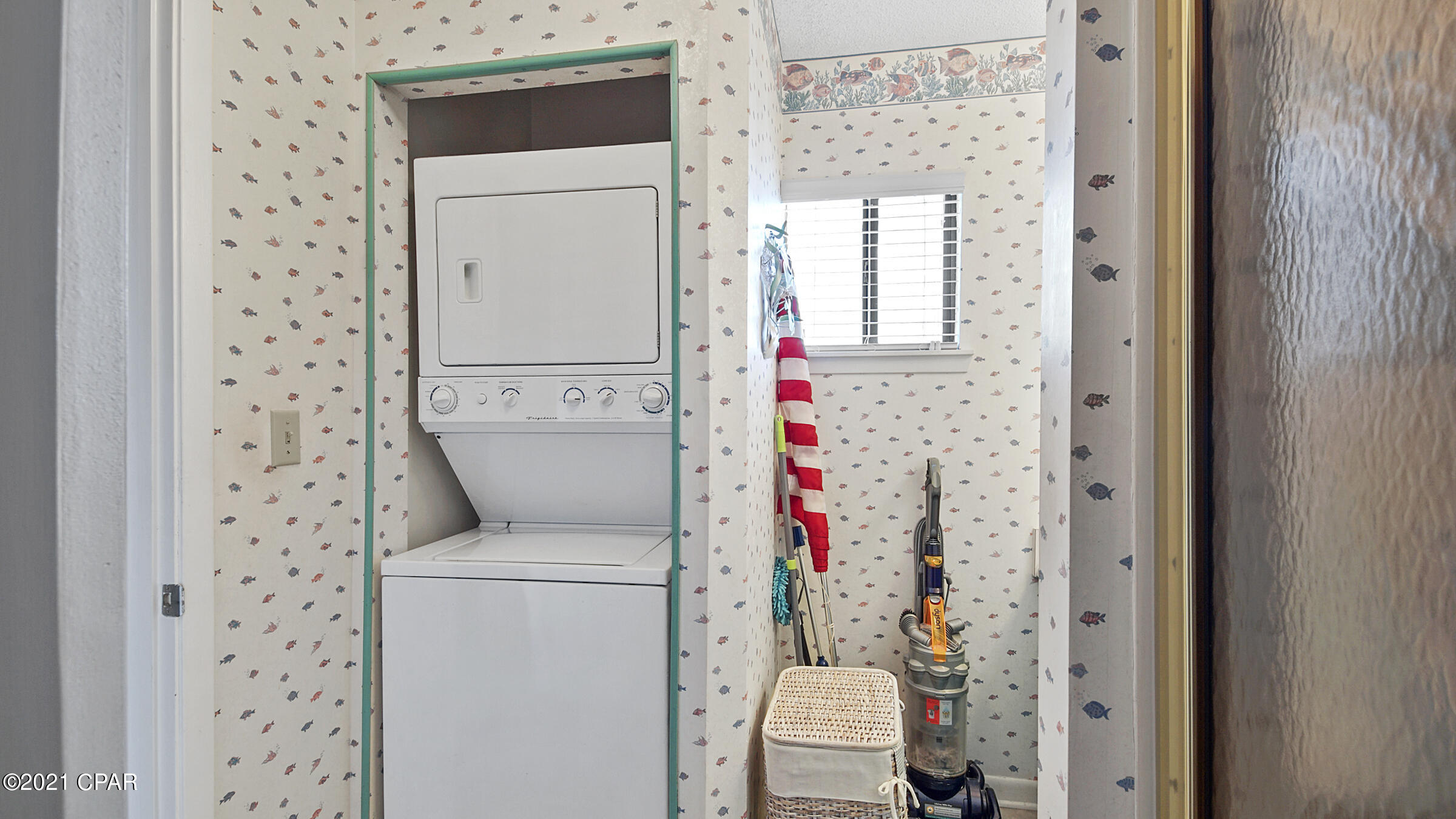 Seagull Beach - Residential