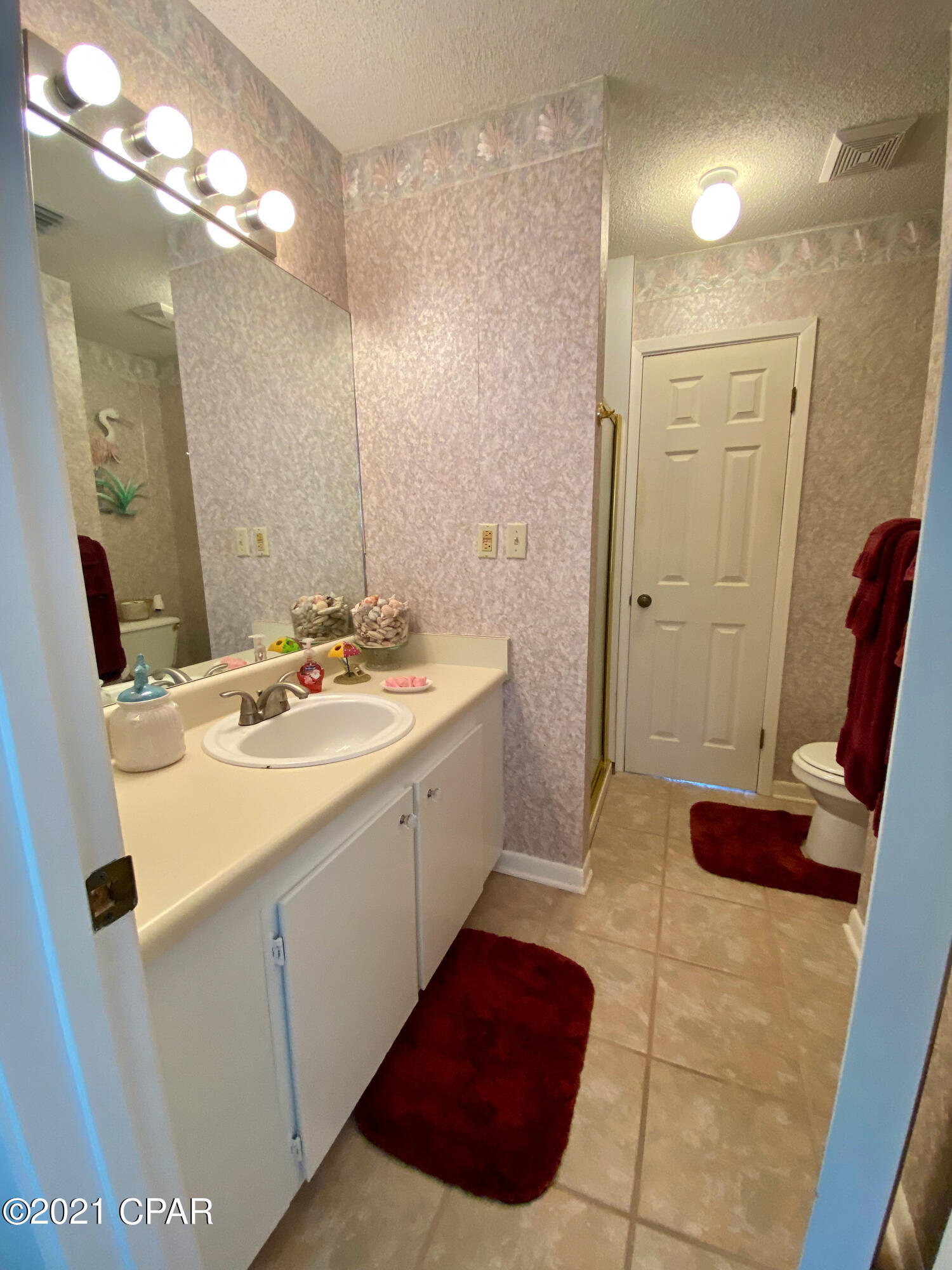 Seagull Beach - Residential