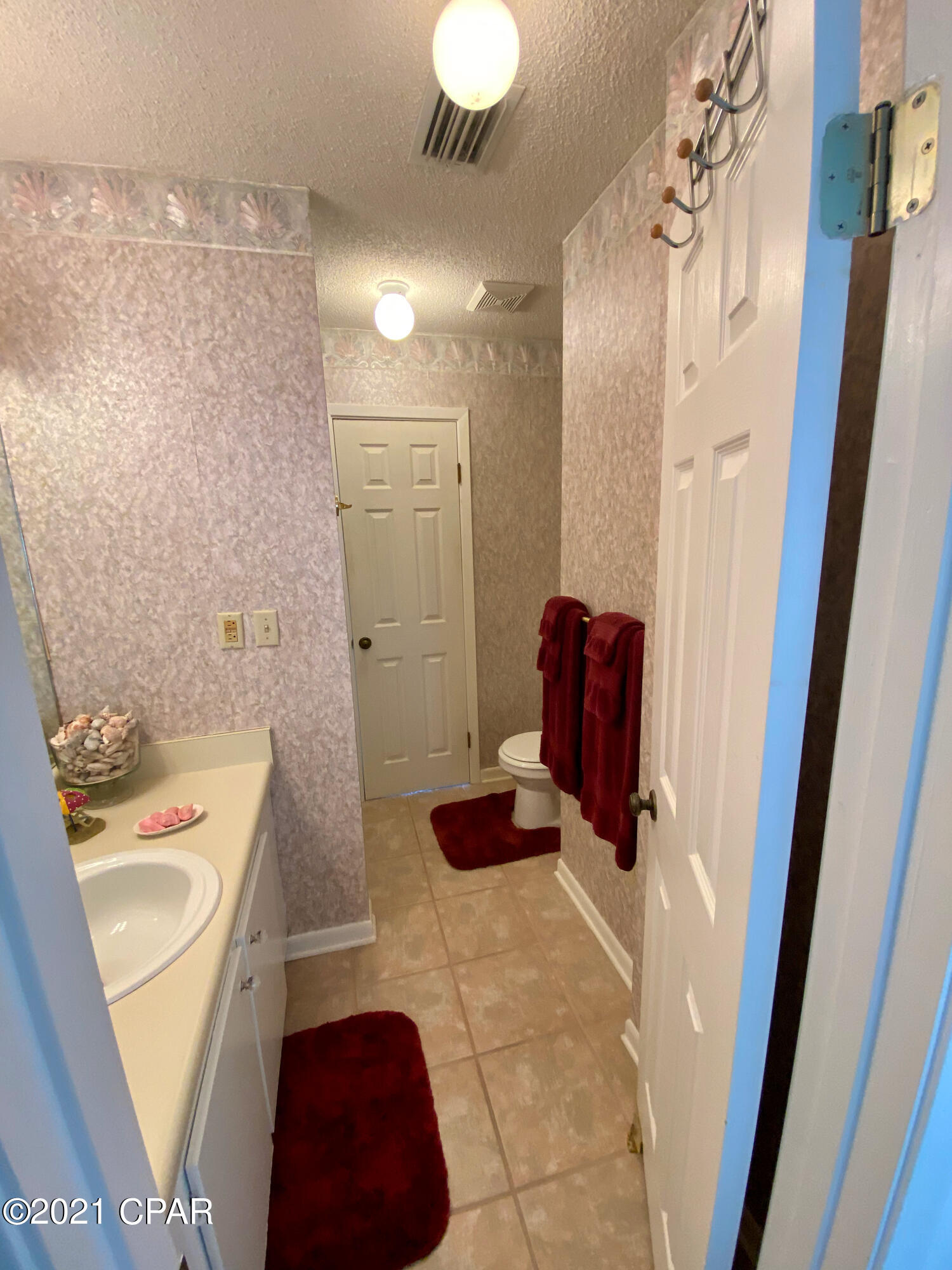 Seagull Beach - Residential