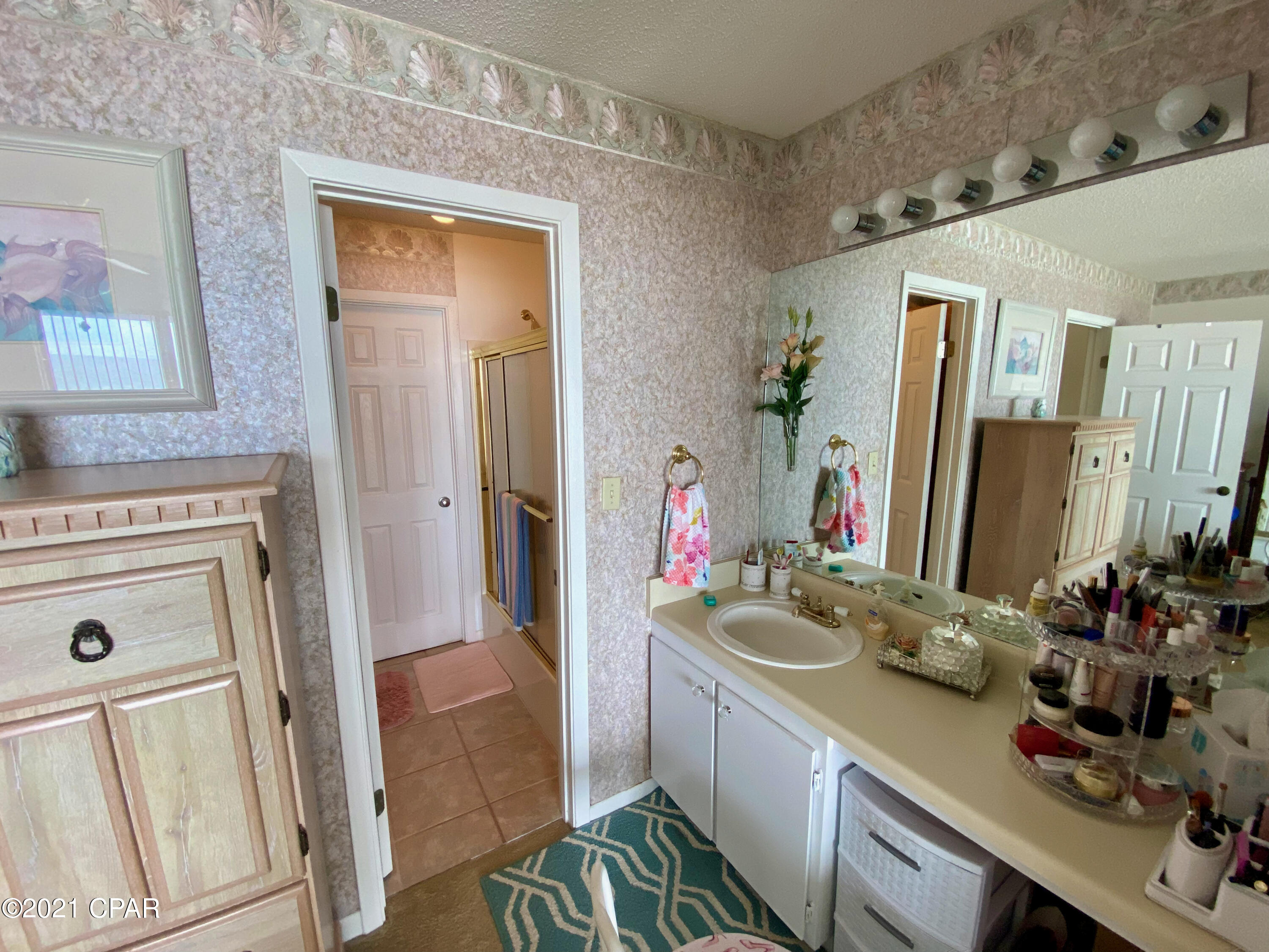 Seagull Beach - Residential