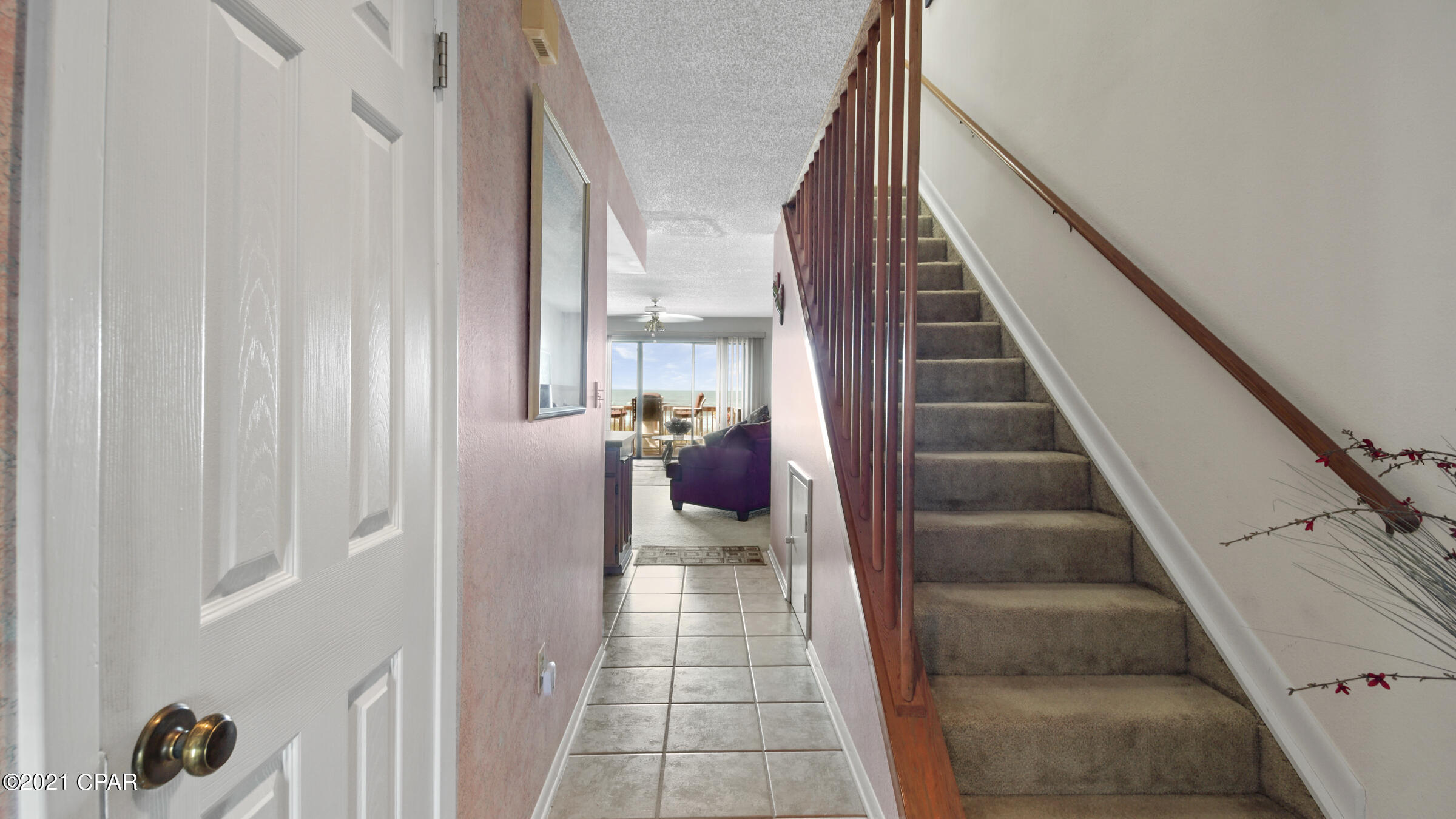 Seagull Beach - Residential