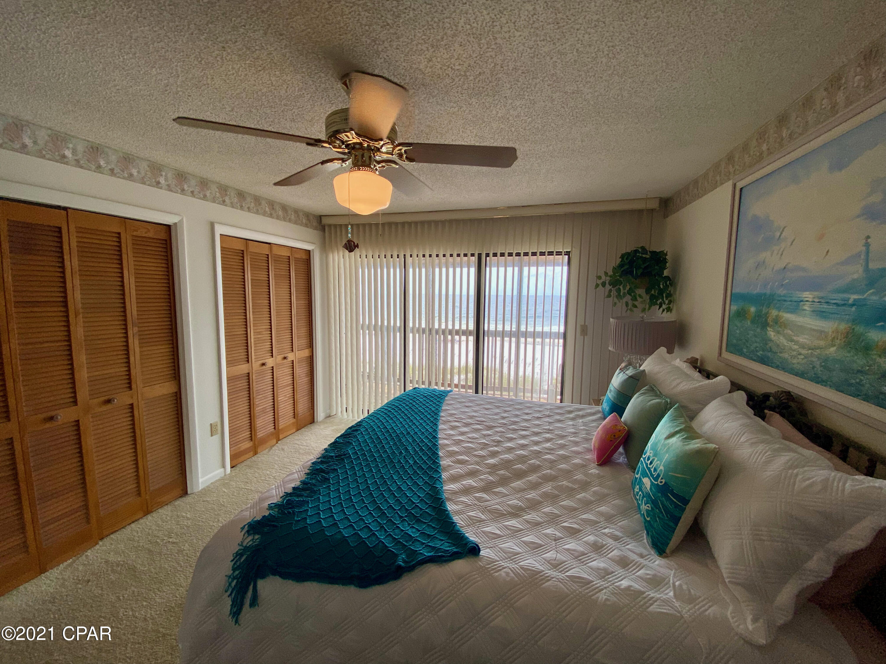 Seagull Beach - Residential