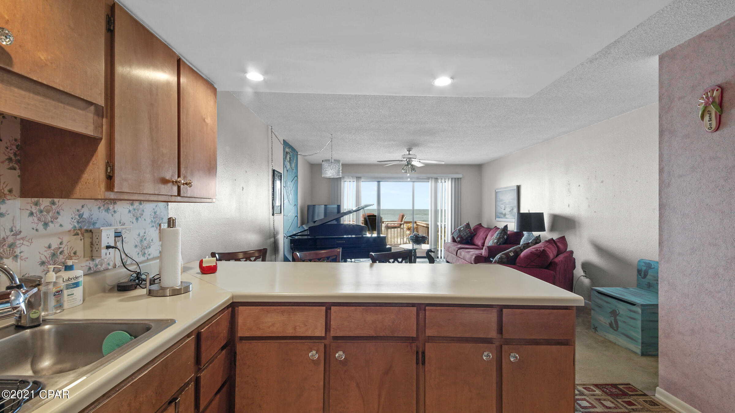 Seagull Beach - Residential