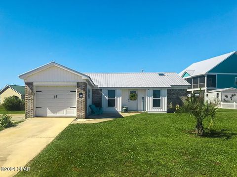 A home in Mexico Beach