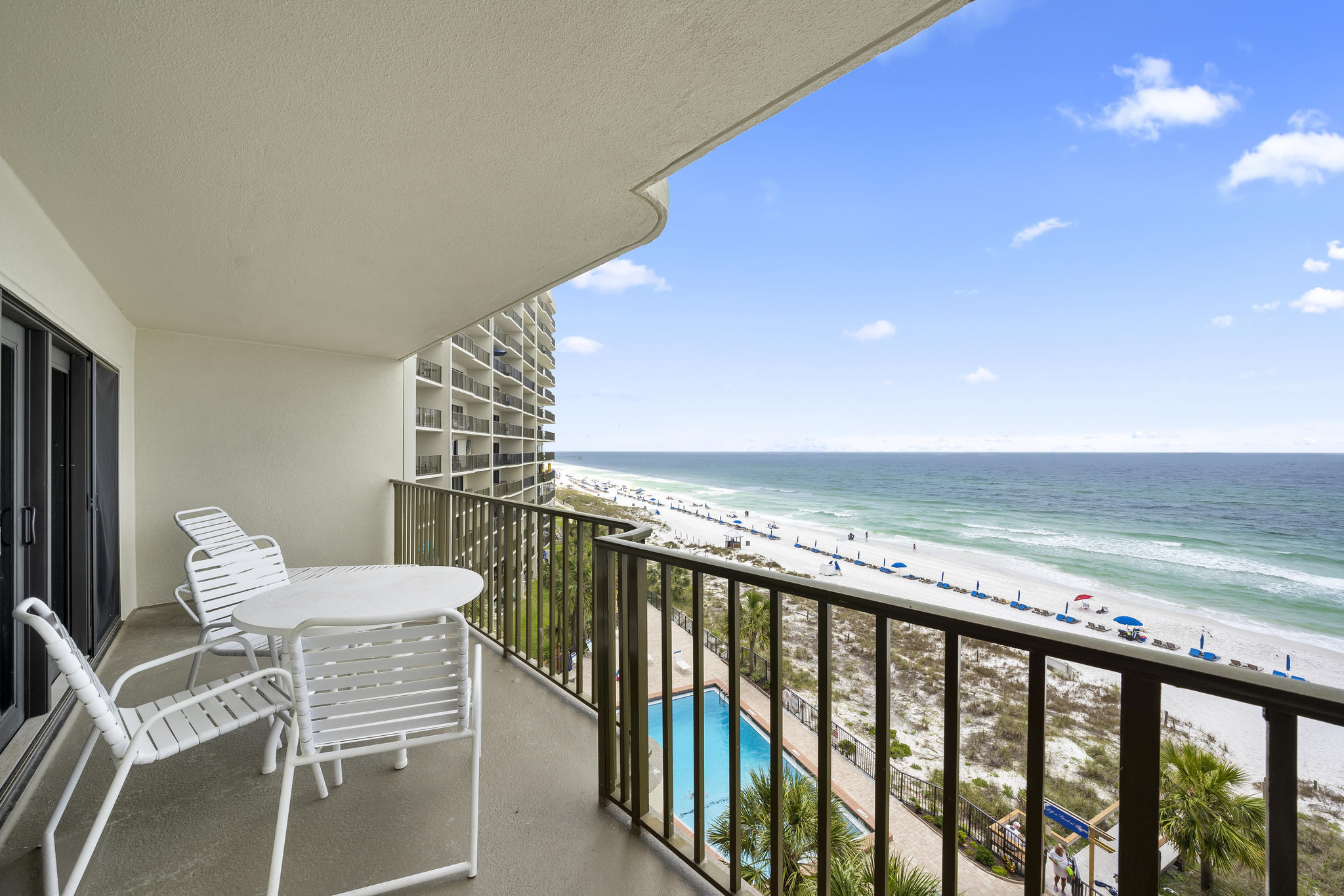 The Commodore - Residential