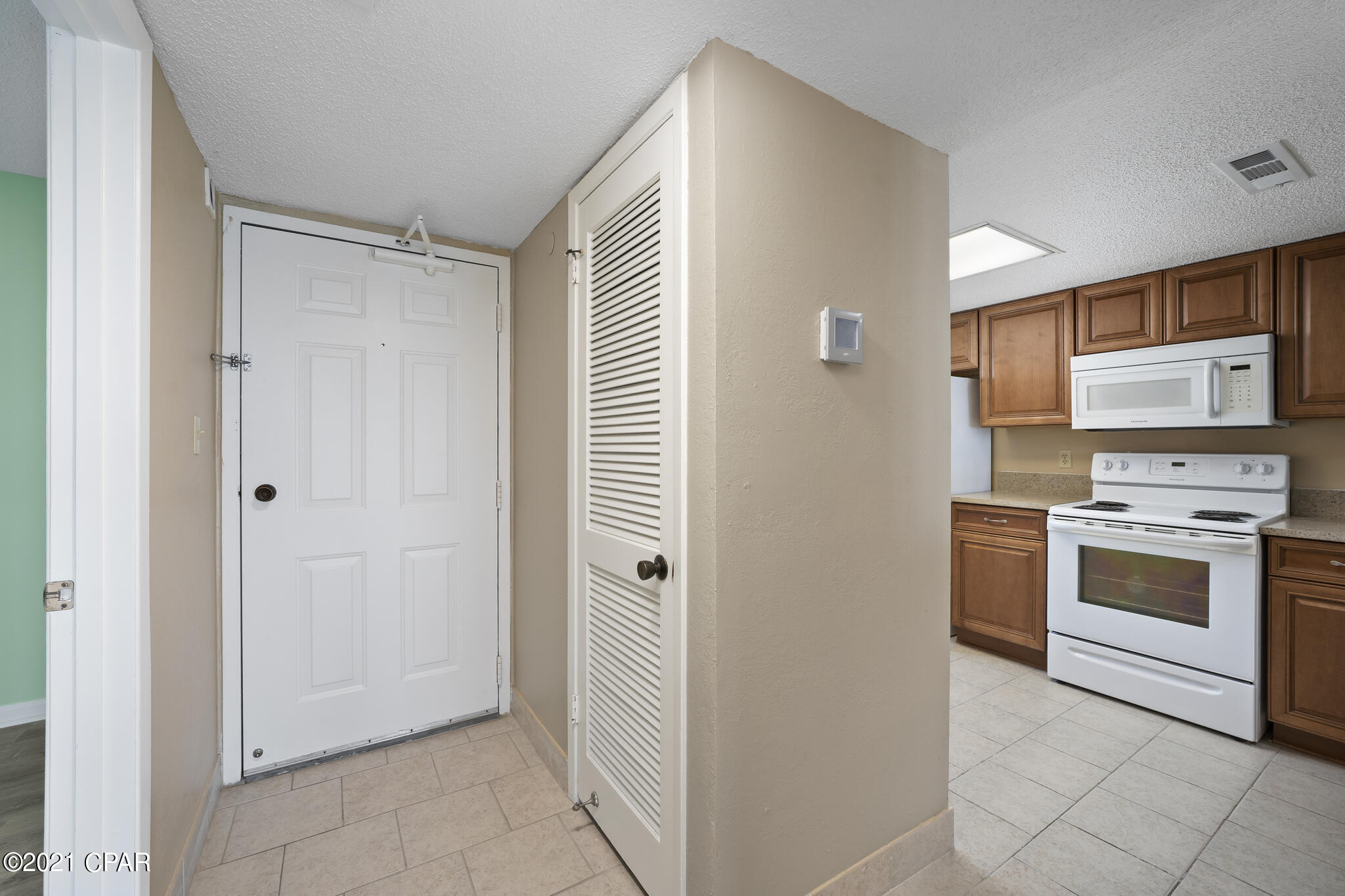 The Commodore - Residential