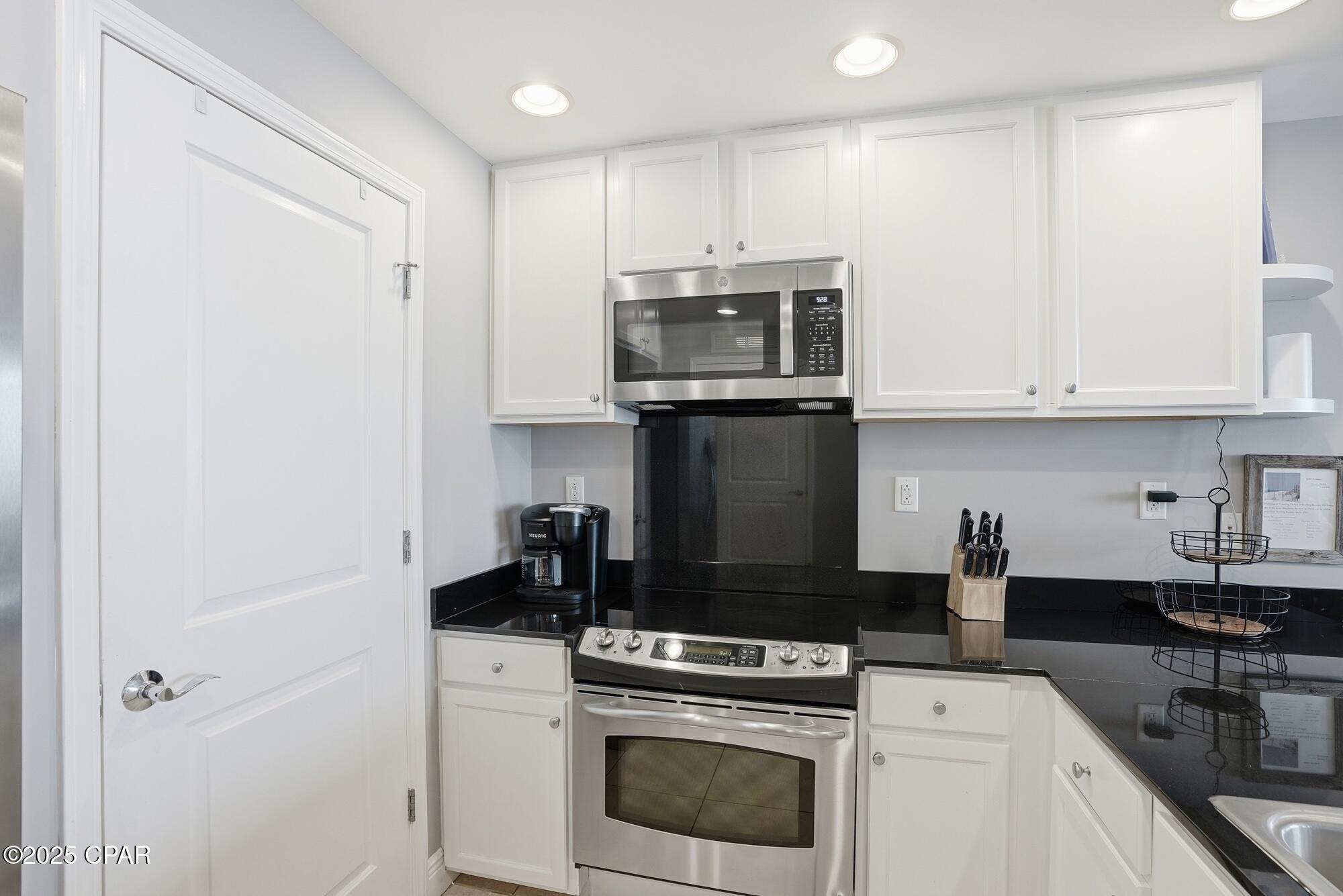 Sterling Breeze - Residential