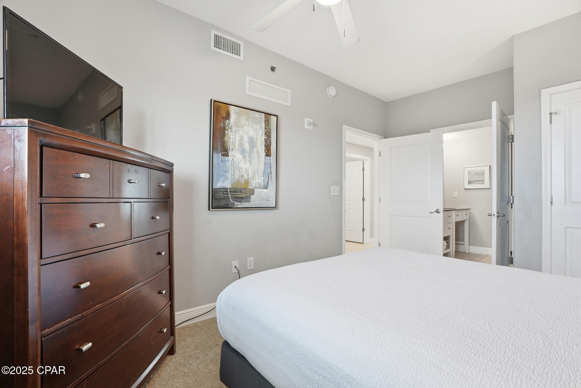 Sterling Breeze - Residential