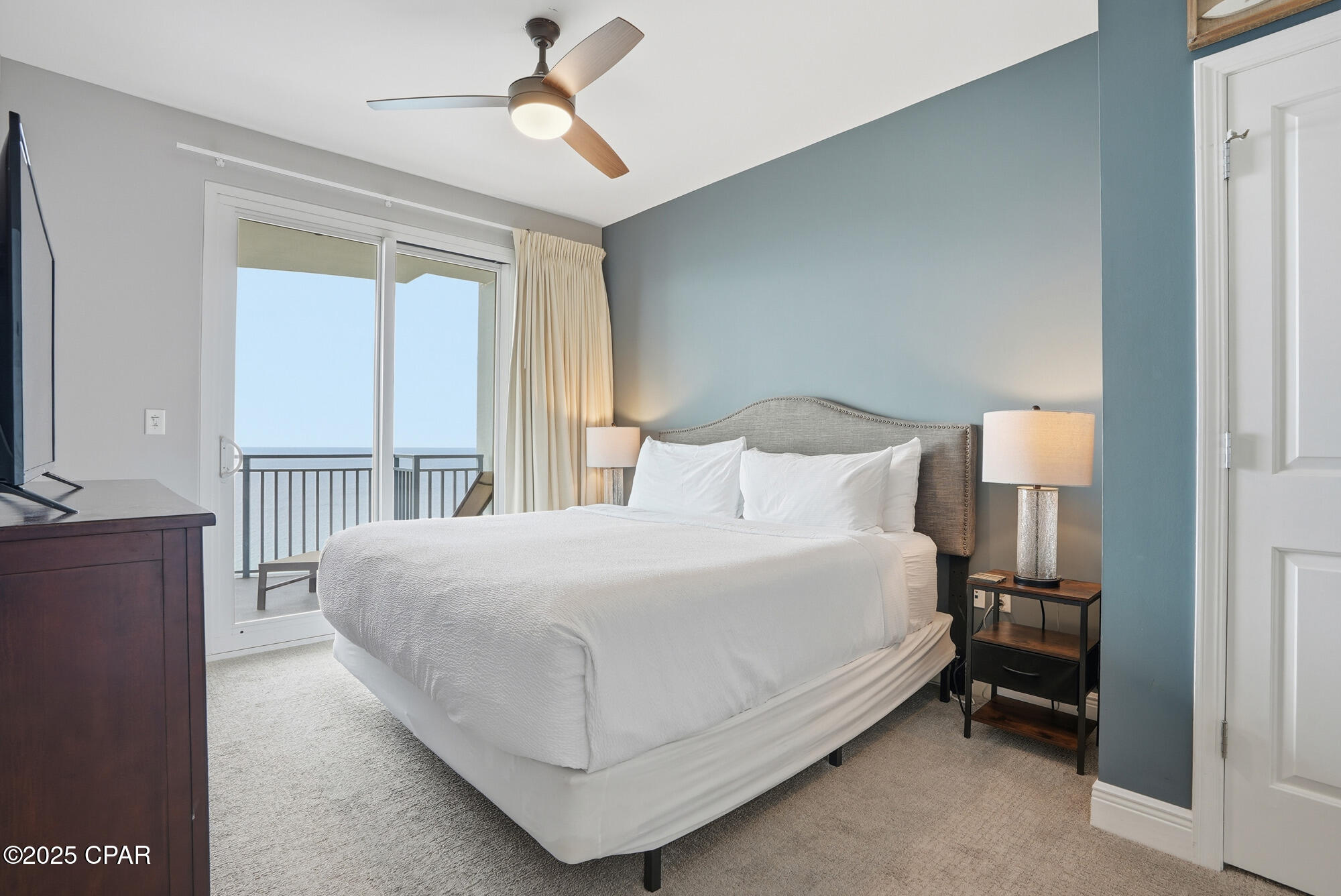 Sterling Breeze - Residential