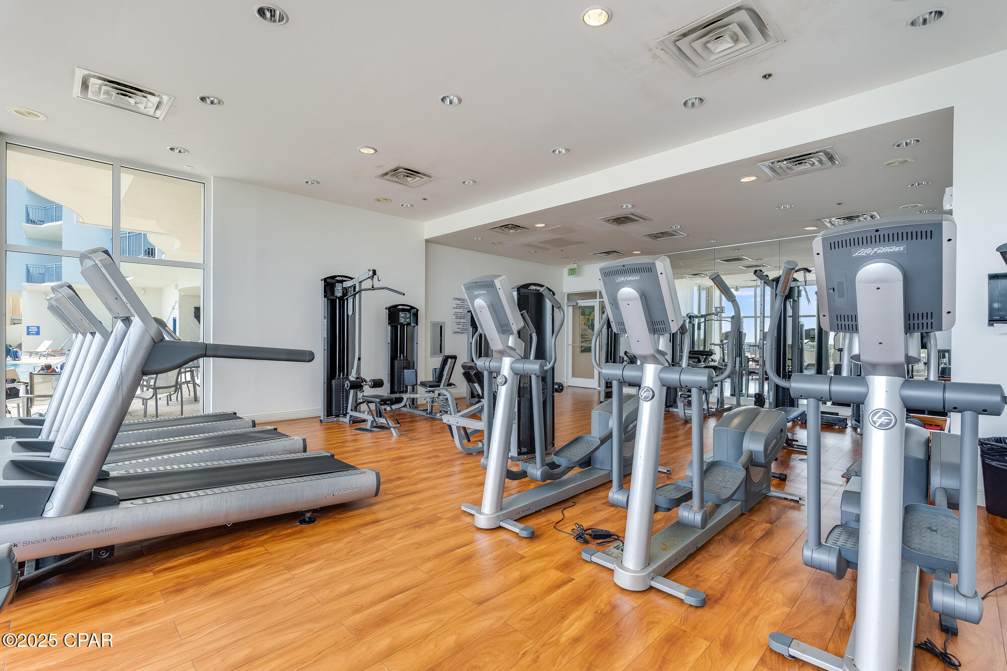 Sterling Breeze - Residential