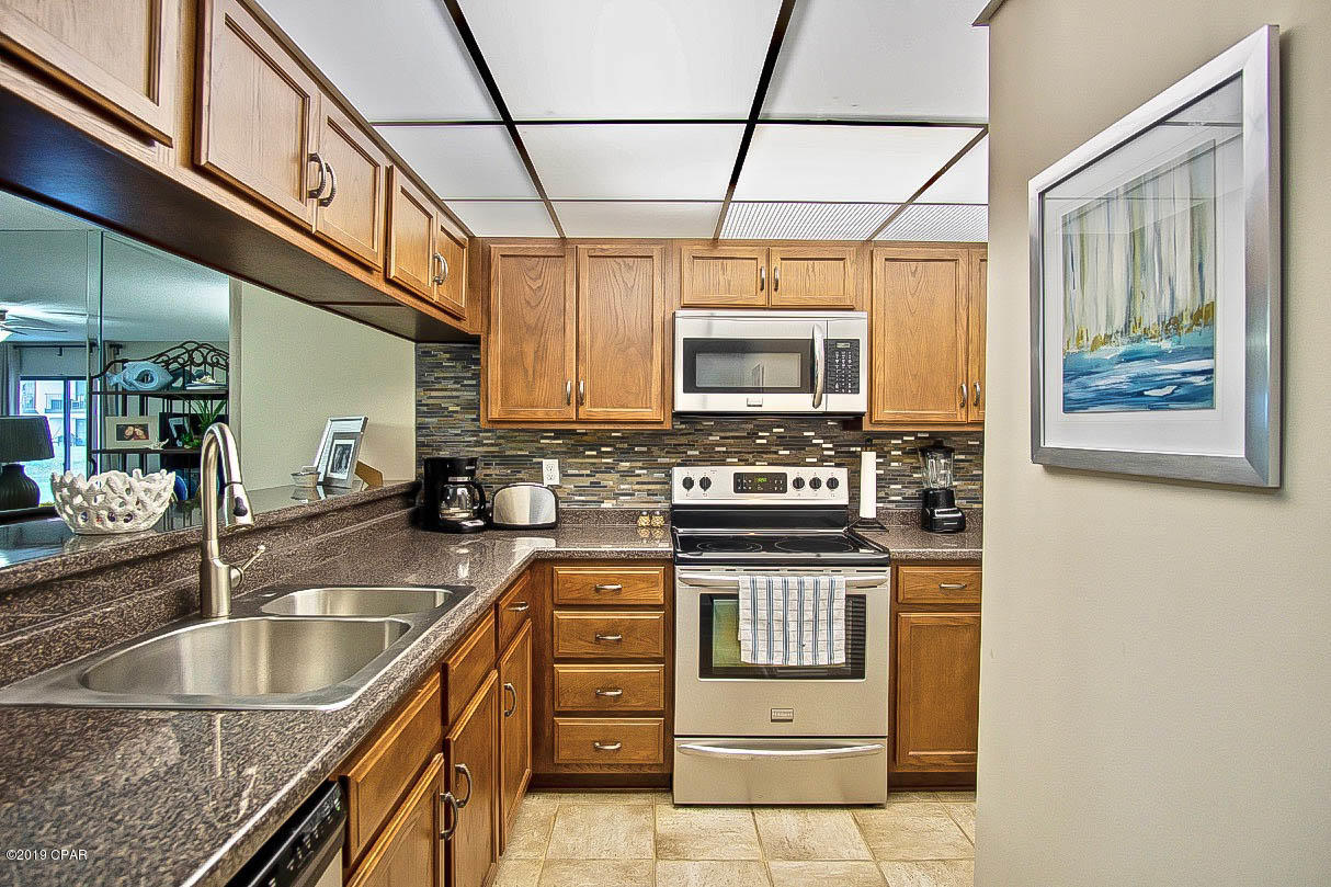 Edgewater Golf Villas IV - Residential