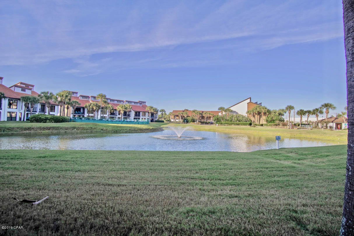 Edgewater Golf Villas IV - Residential