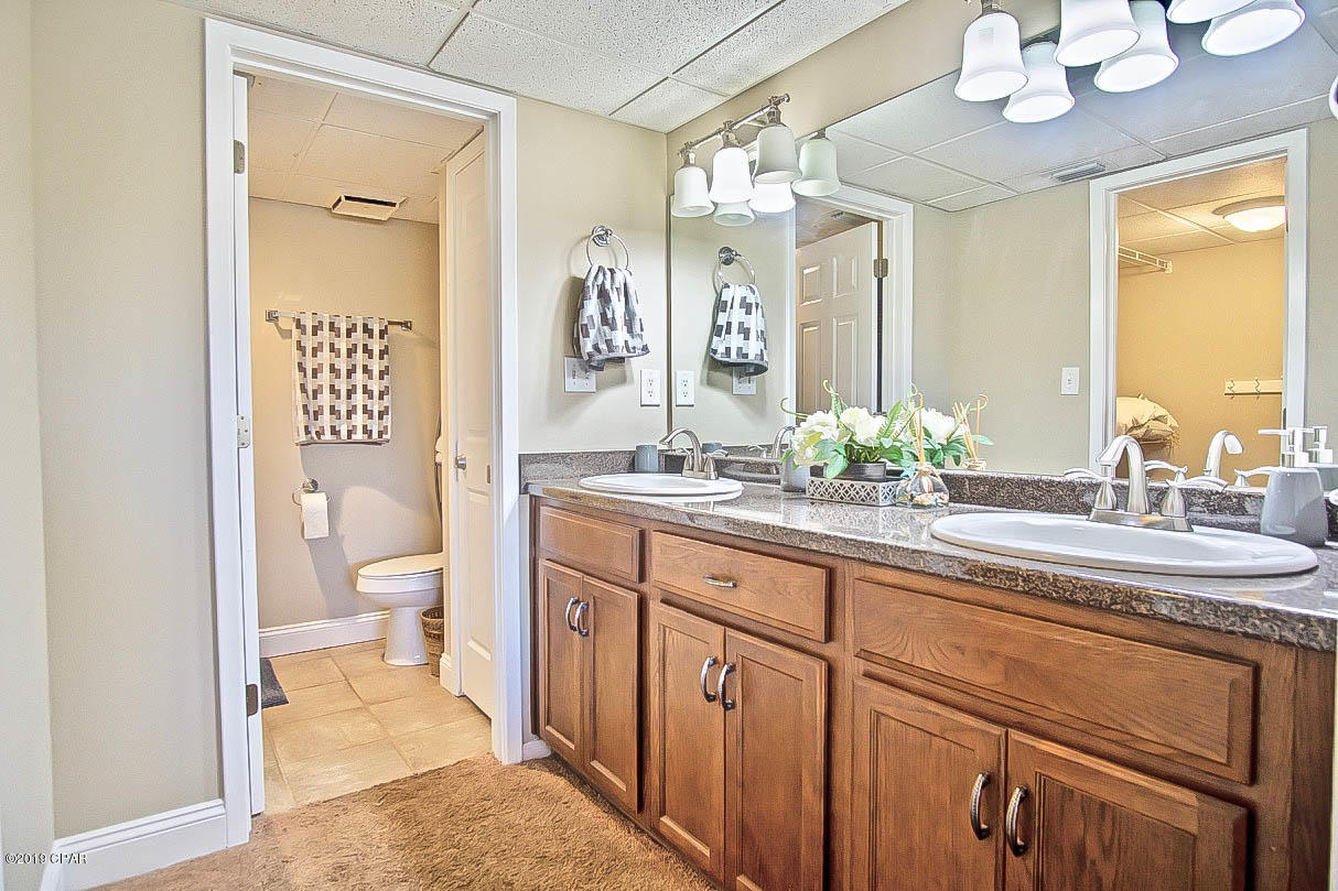 Edgewater Golf Villas IV - Residential