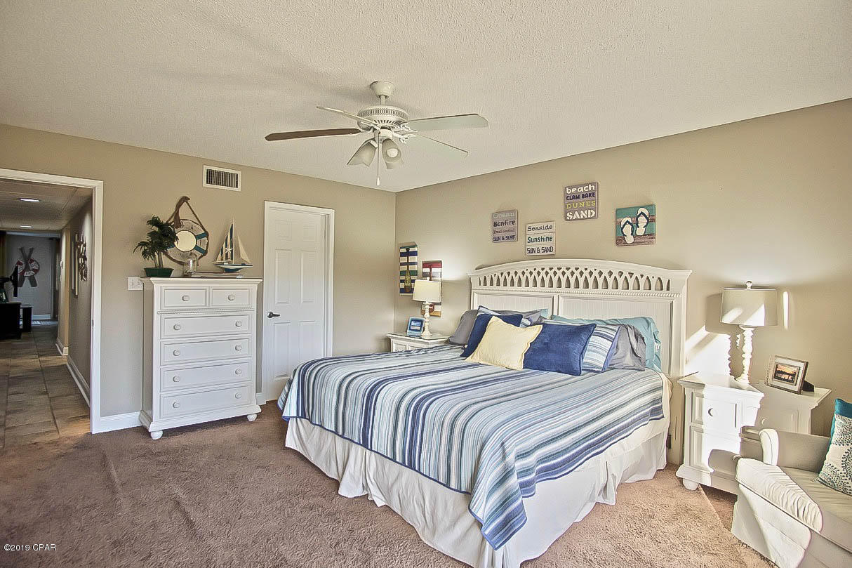 Edgewater Golf Villas IV - Residential