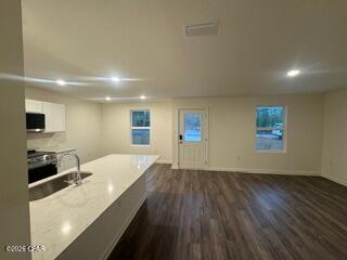 Sunny Hills Unit 1 - Residential Lease