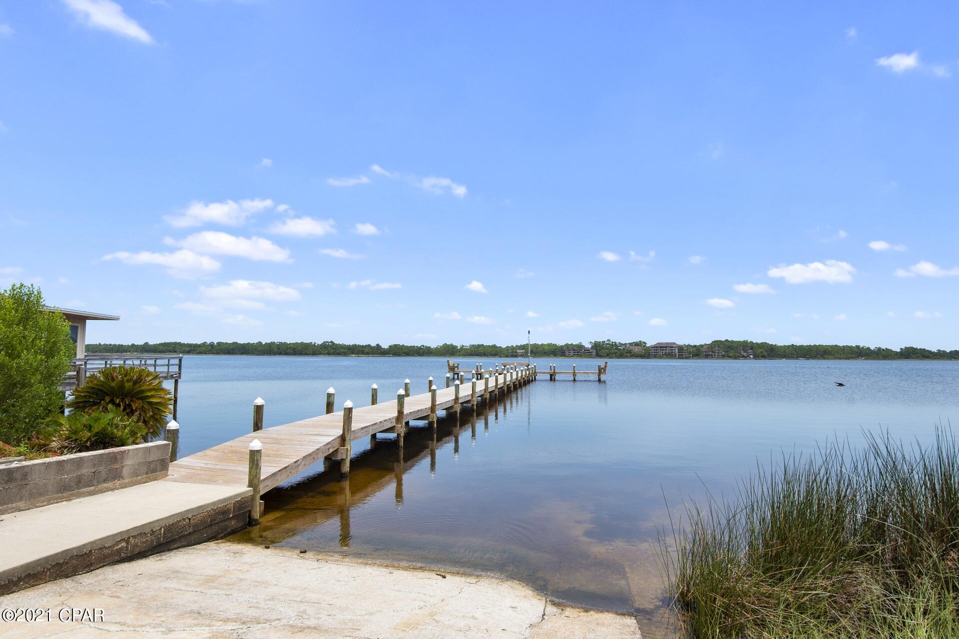 Pirate's Cove Inlet - Residential