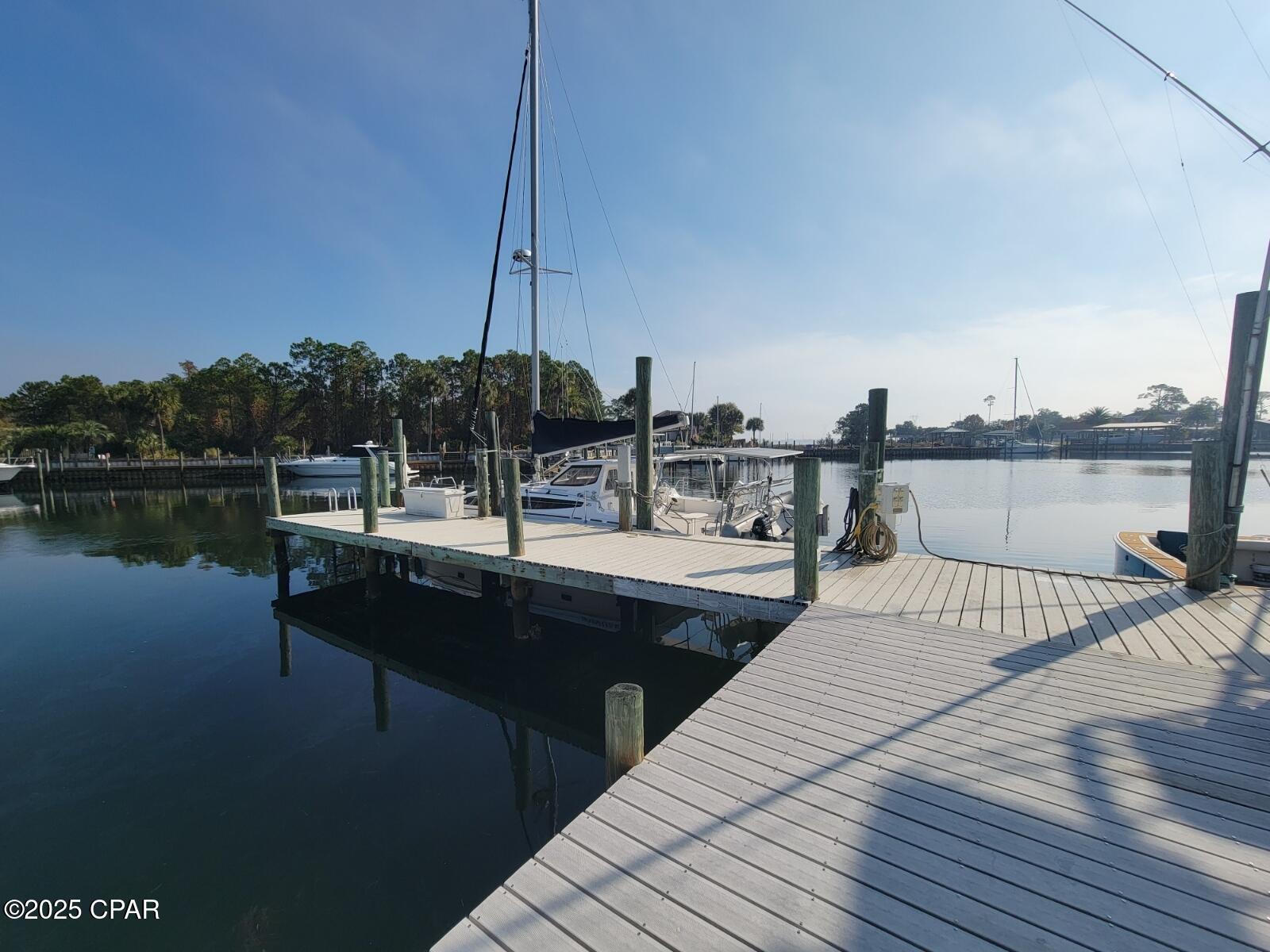 Dolphin Bay - Residential