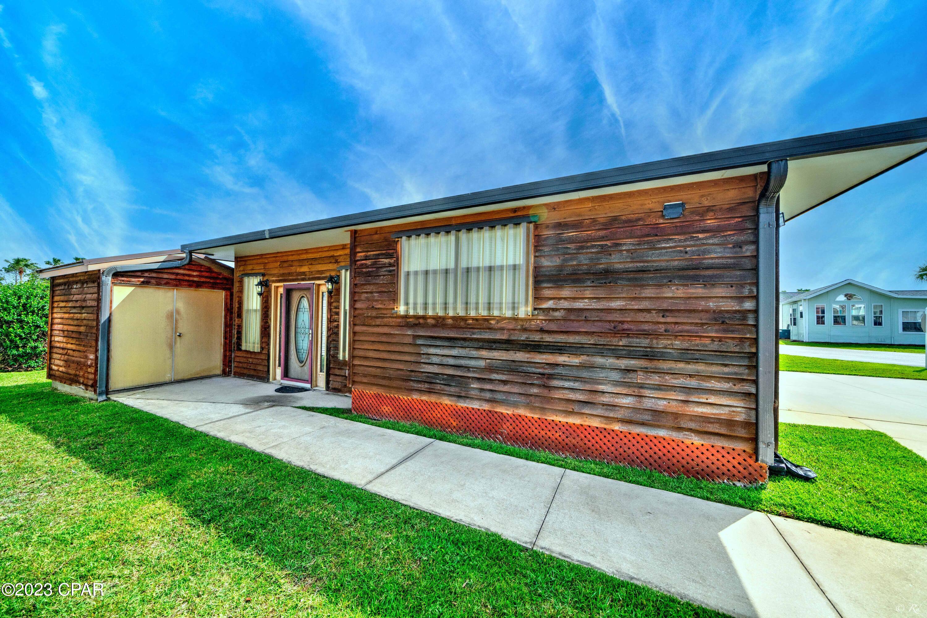 Emerald Pointe Resort - Residential