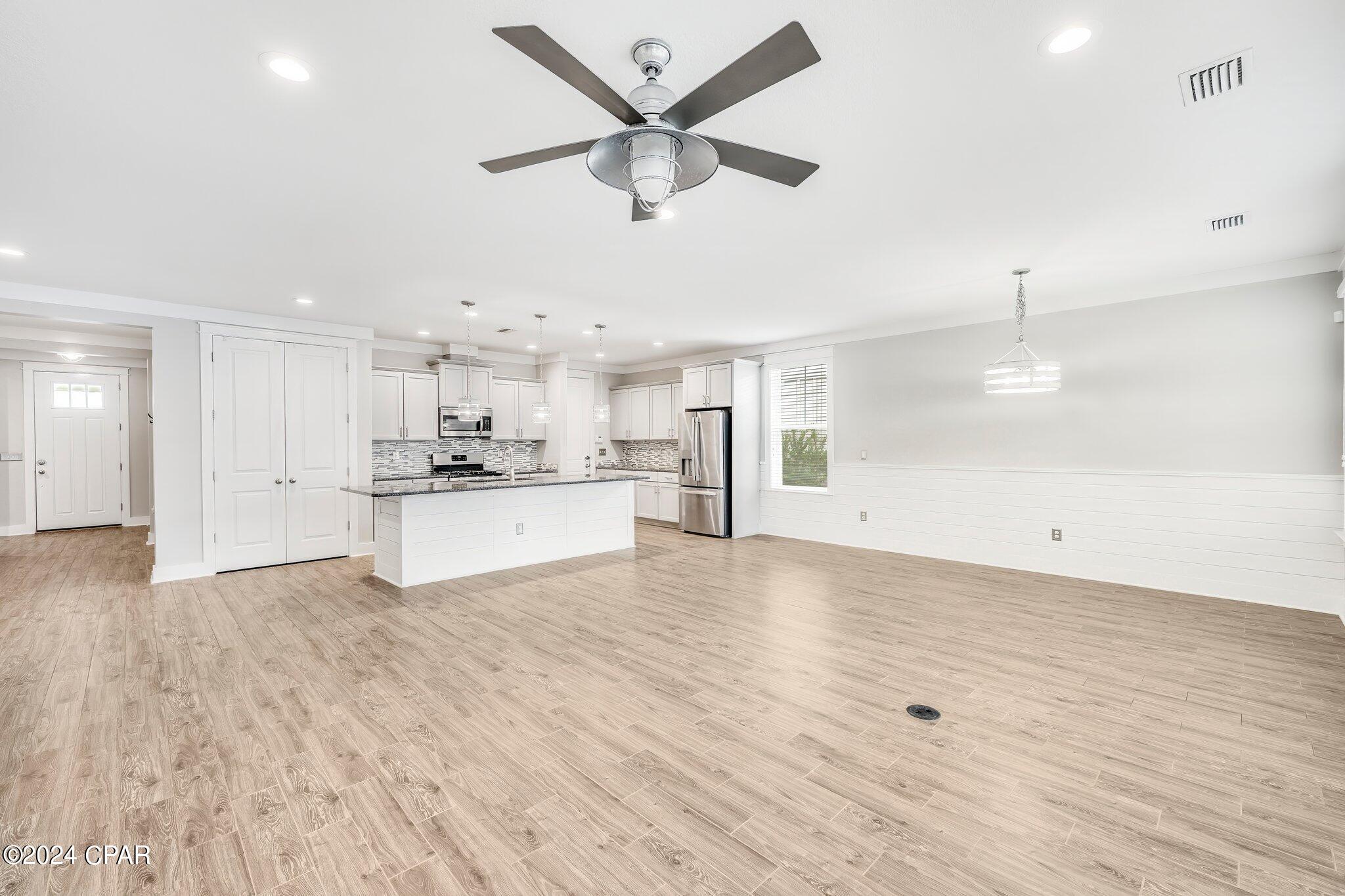 Sweetbay - Residential Lease