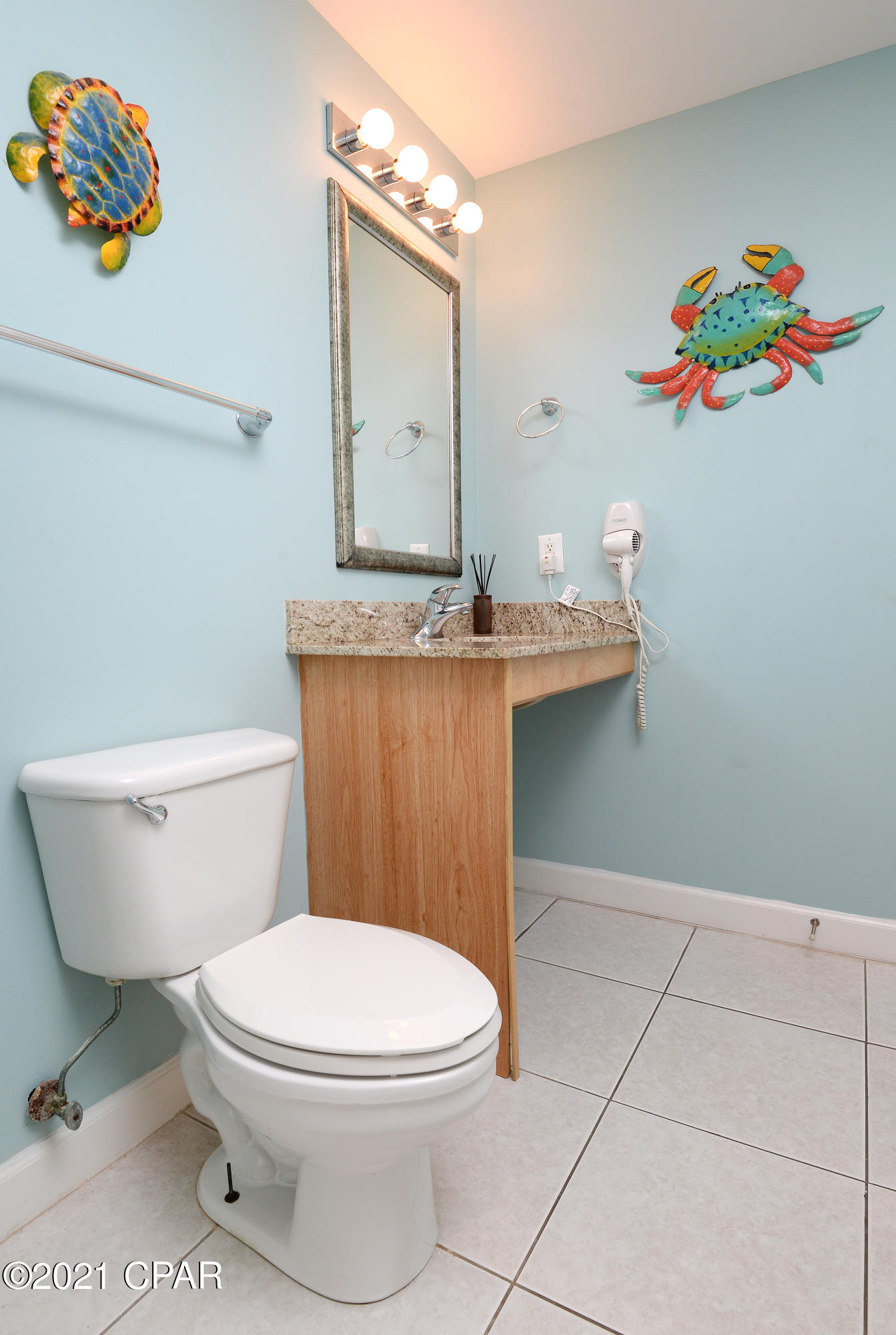 Splash Condo - Residential