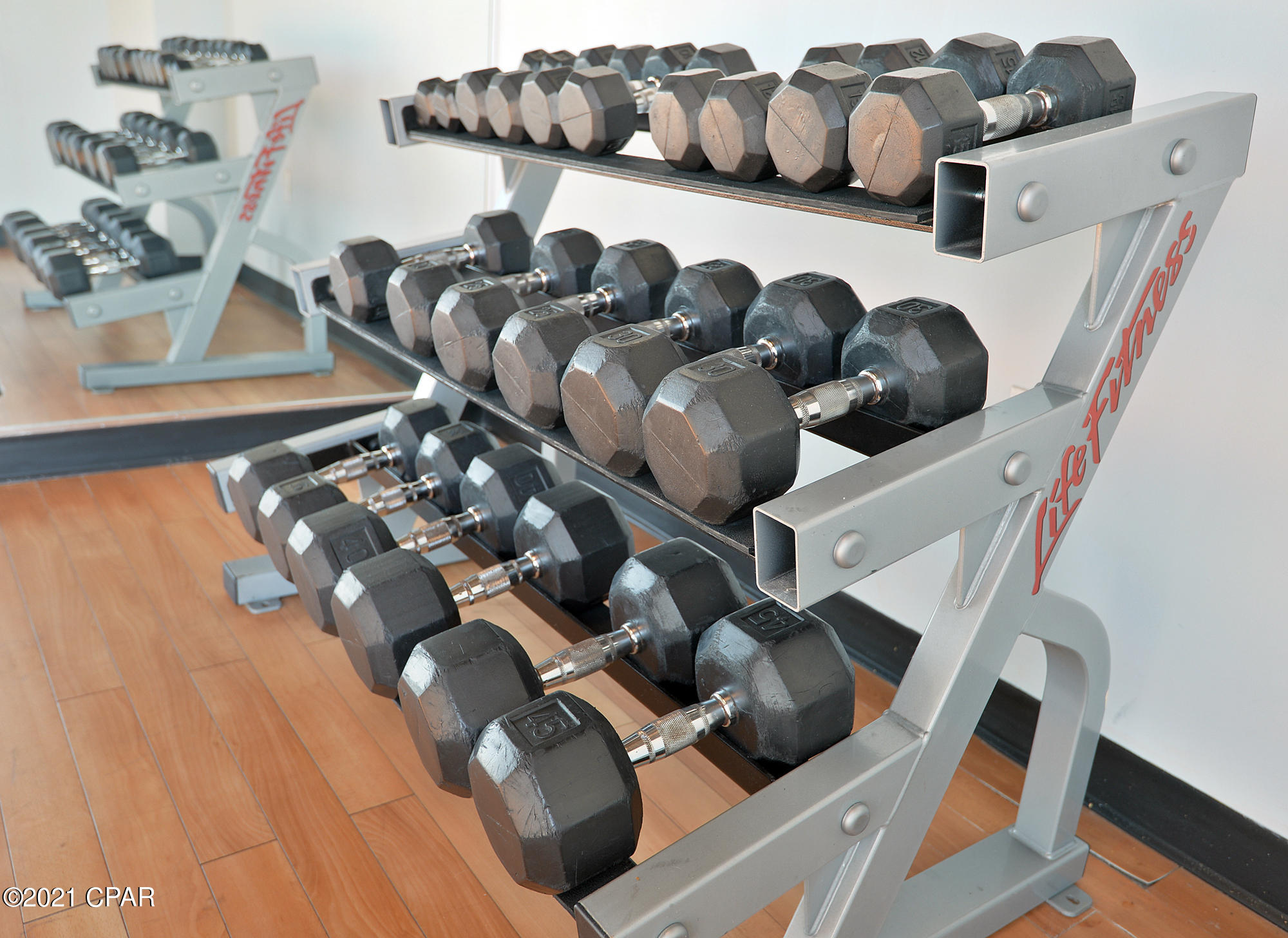 Splash Condo - Residential