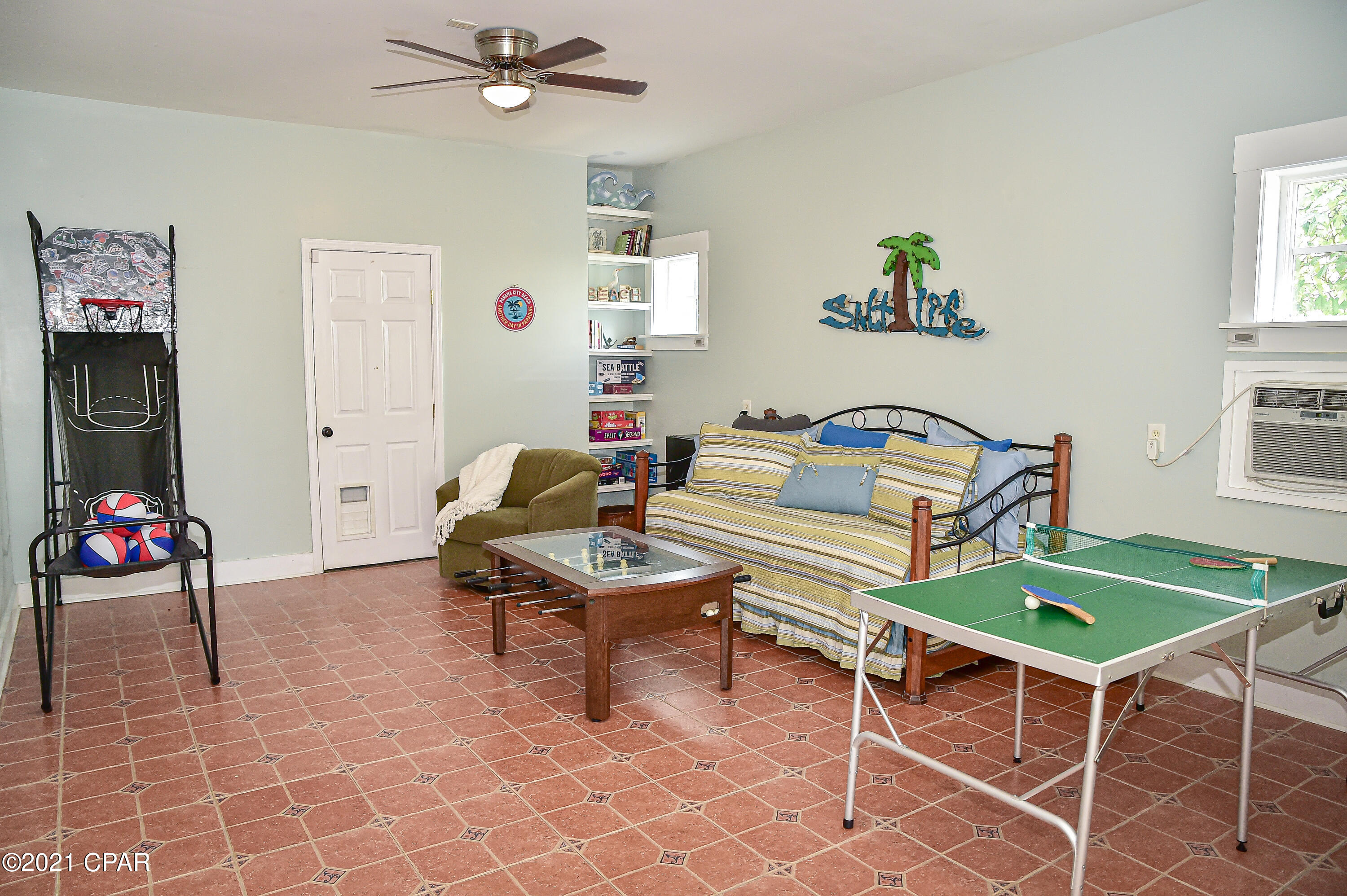 Treasure Island - Residential