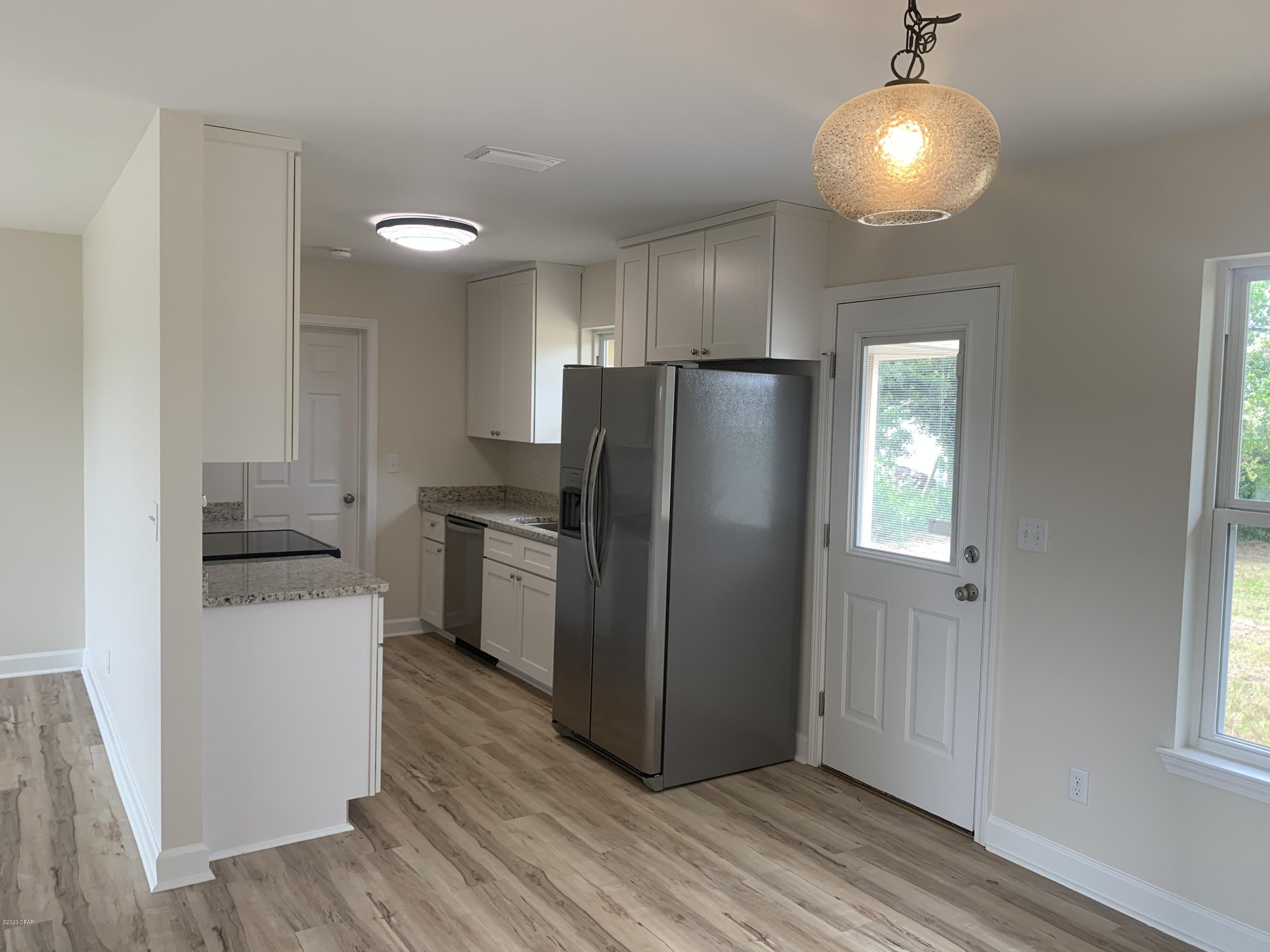 Forest Park 2nd Add - Residential Lease