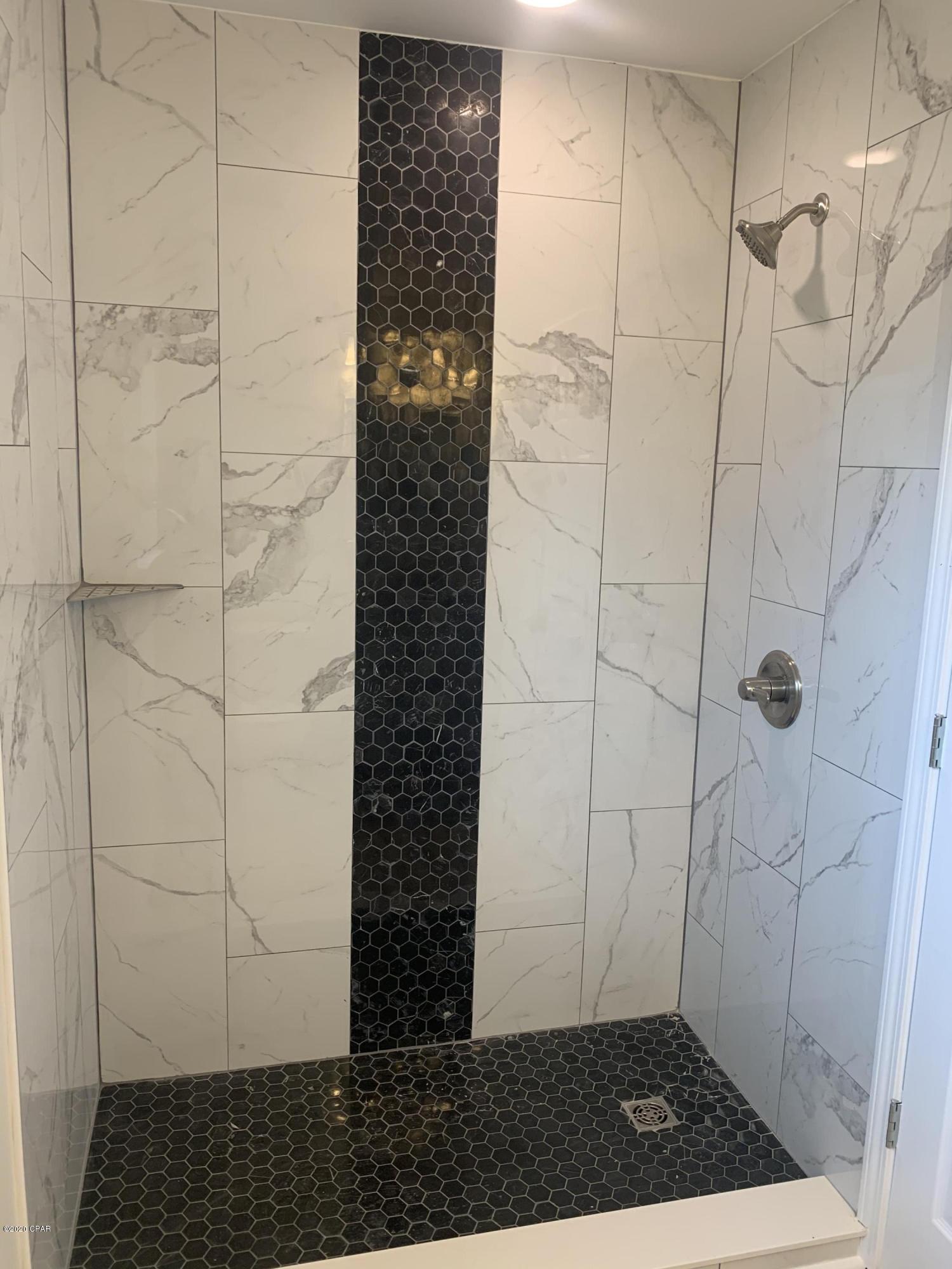 Forest Park 2nd Add - Residential Lease