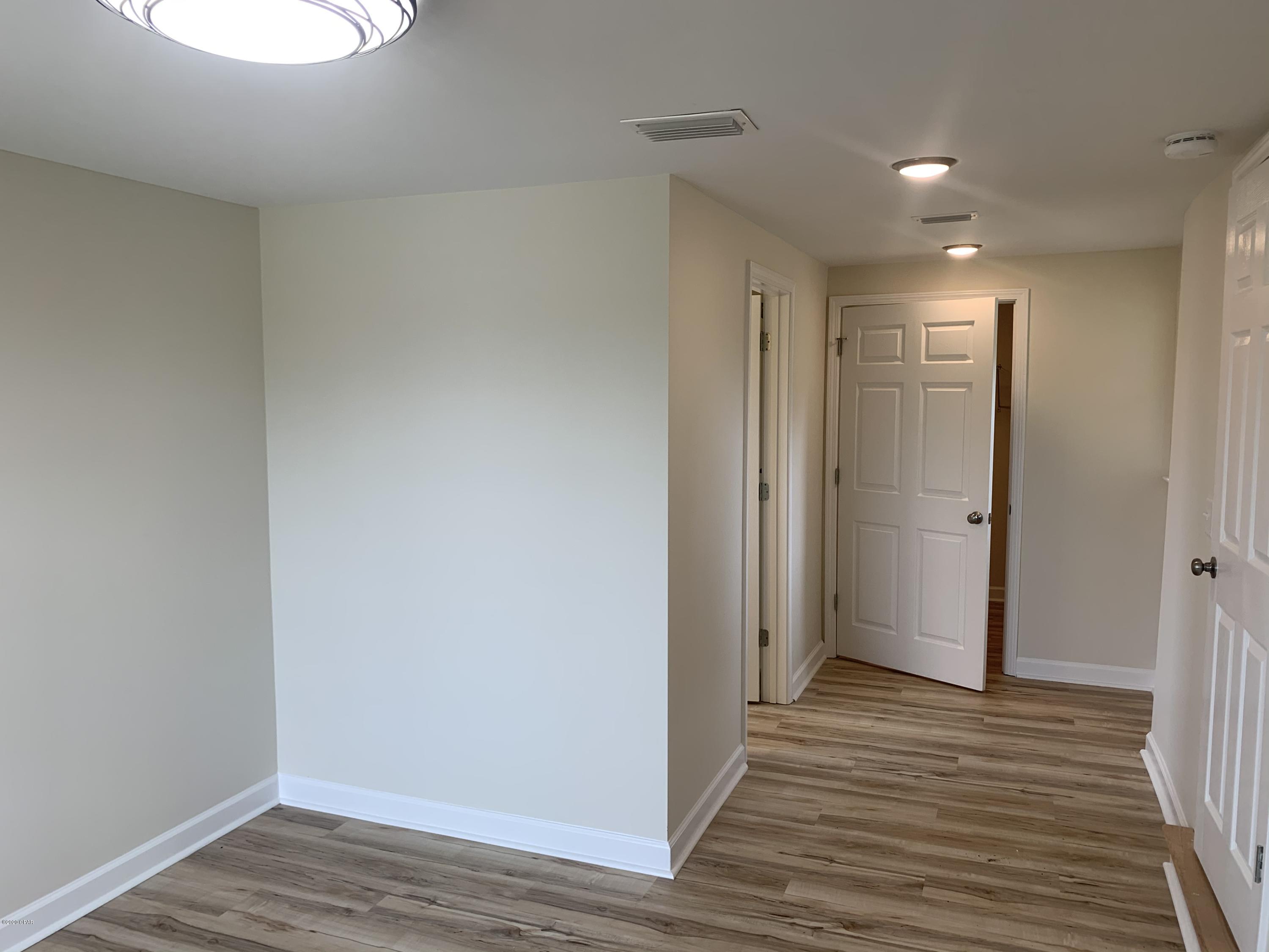 Forest Park 2nd Add - Residential Lease