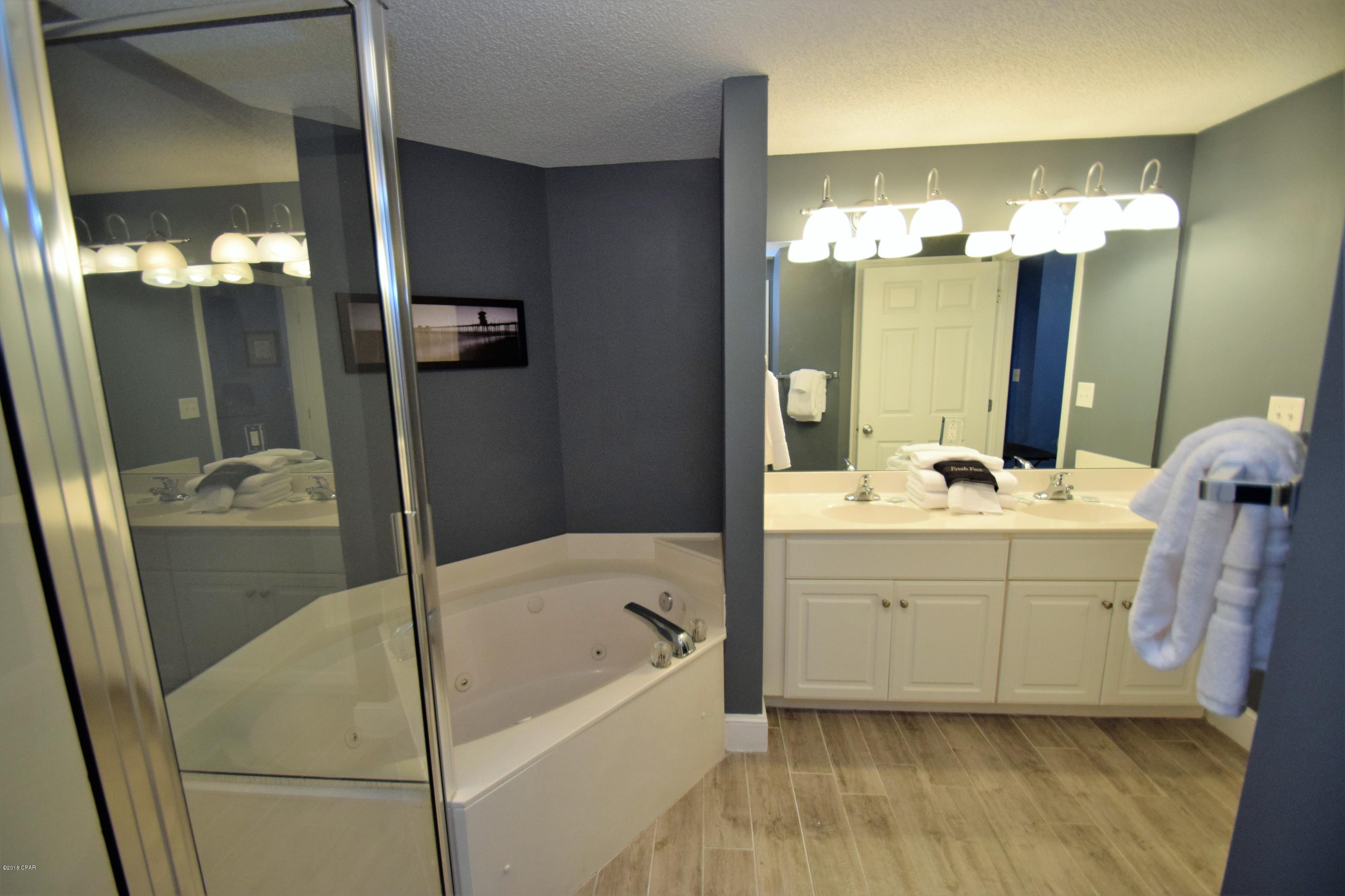 Majestic Beach Tower I - Residential