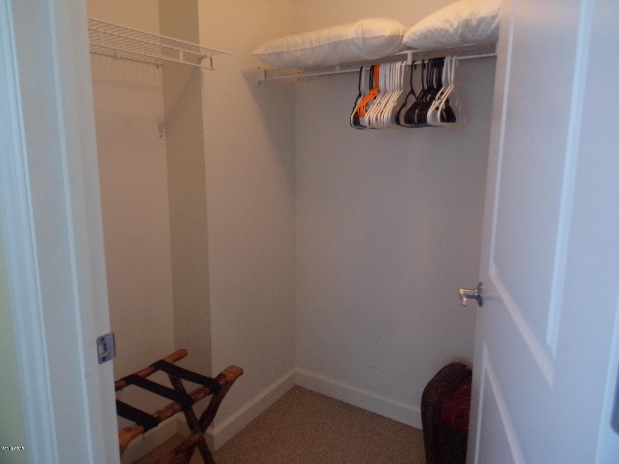 En Soleil Condo - Residential