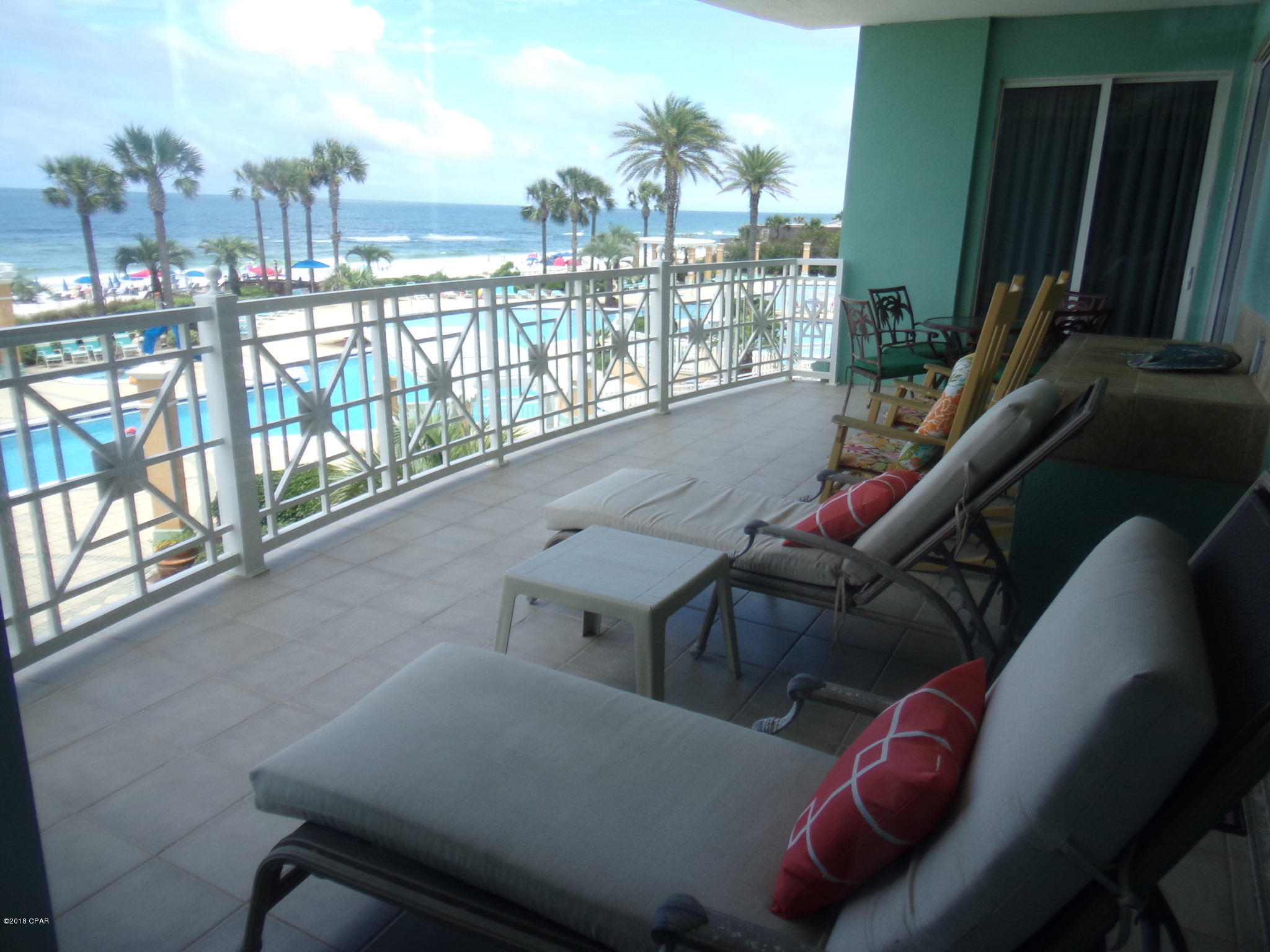 En Soleil Condo - Residential