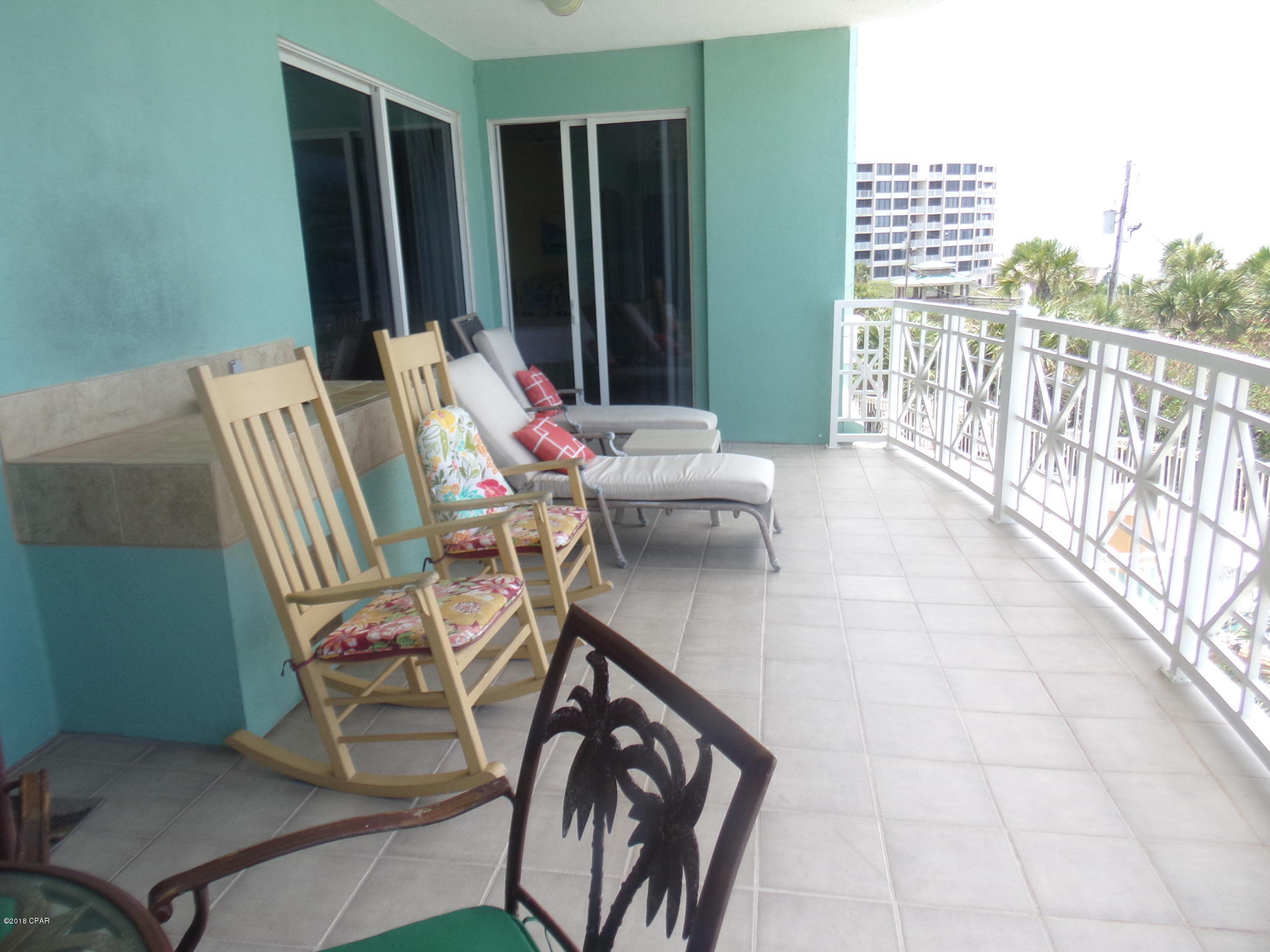 En Soleil Condo - Residential