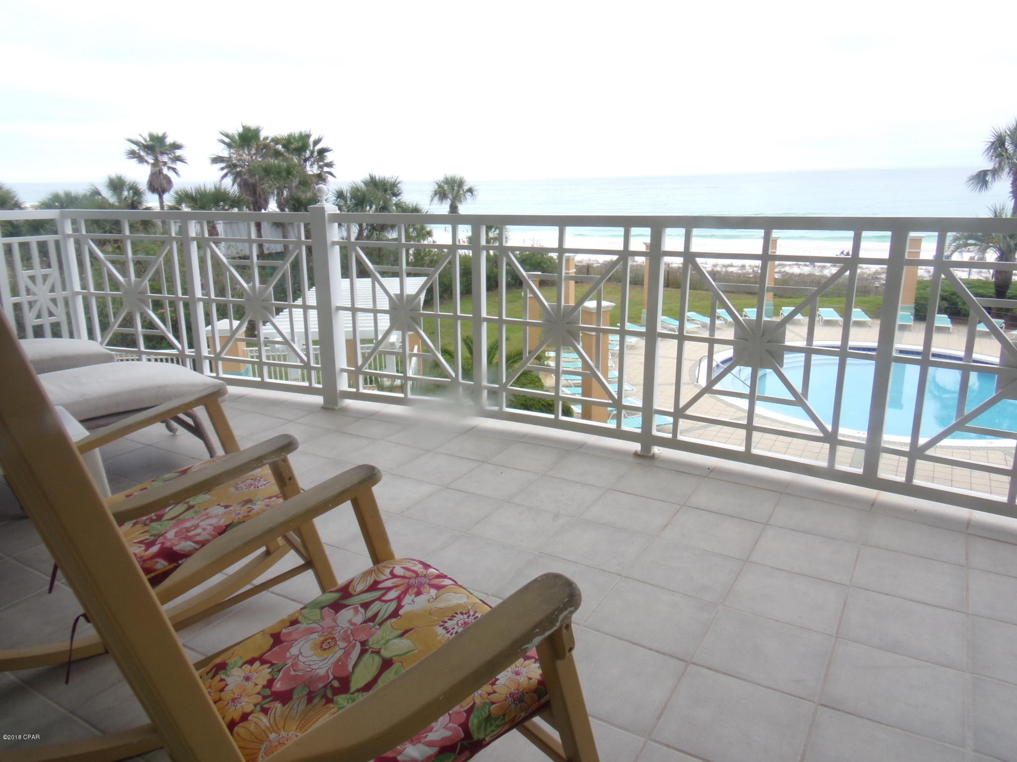 En Soleil Condo - Residential