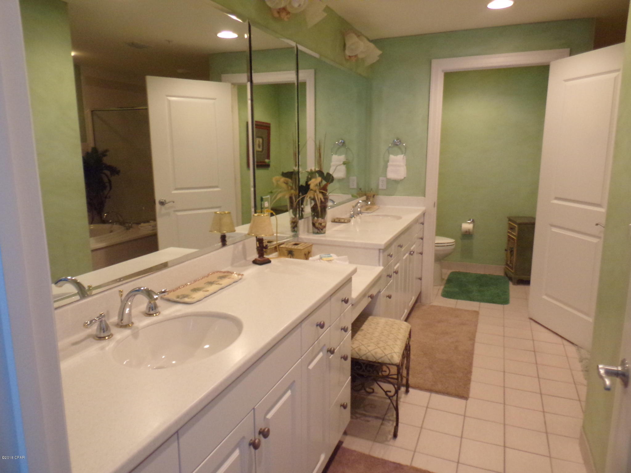 En Soleil Condo - Residential