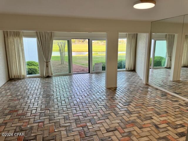 Bay Point Studio Villas Unit 2 - Residential