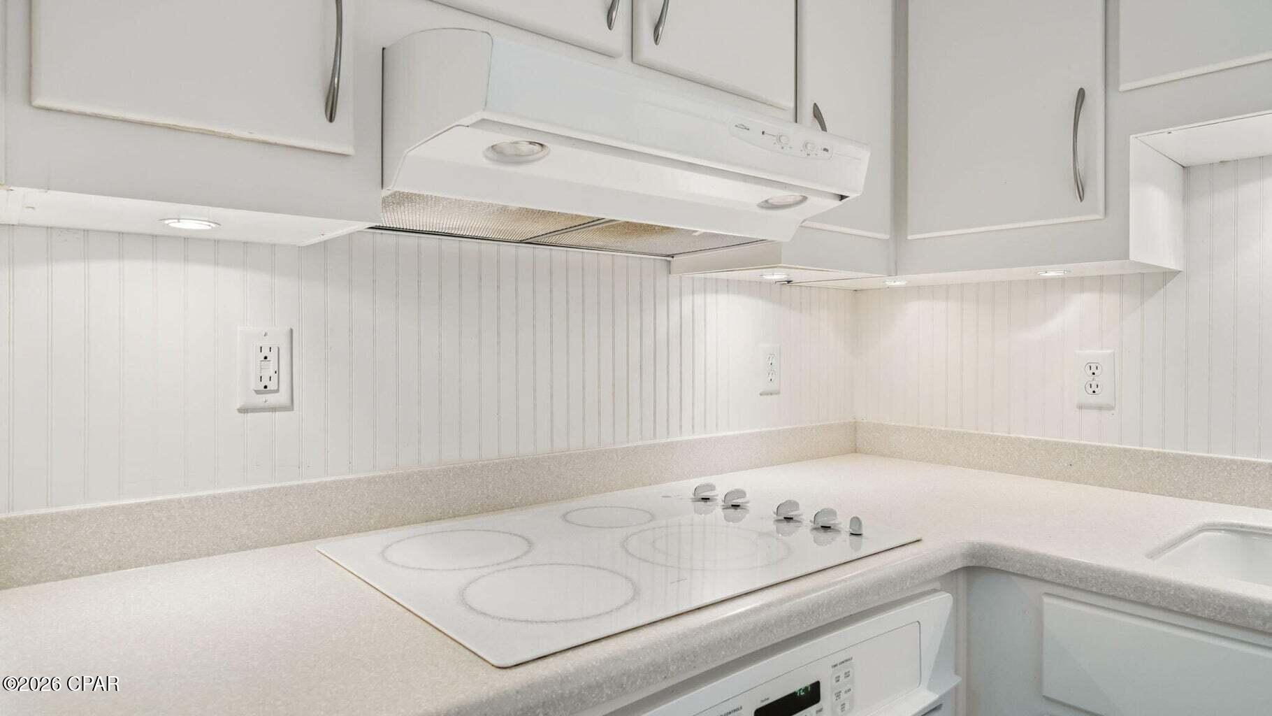 Bay Point Studio Villas Unit 2 - Residential