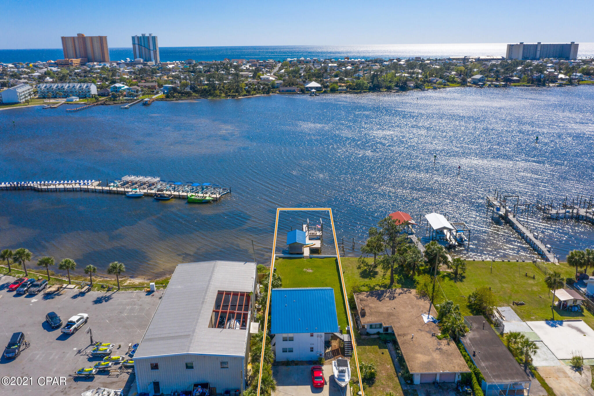 [No Recorded Subdiv] - Residential