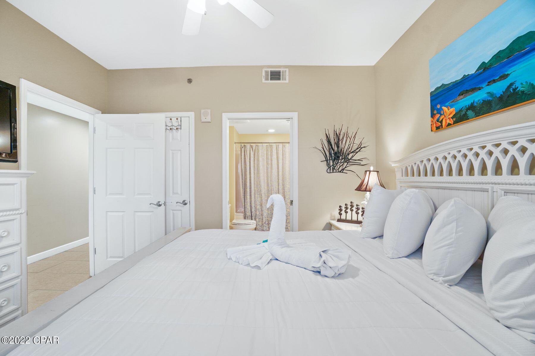 Splash Condo - Residential