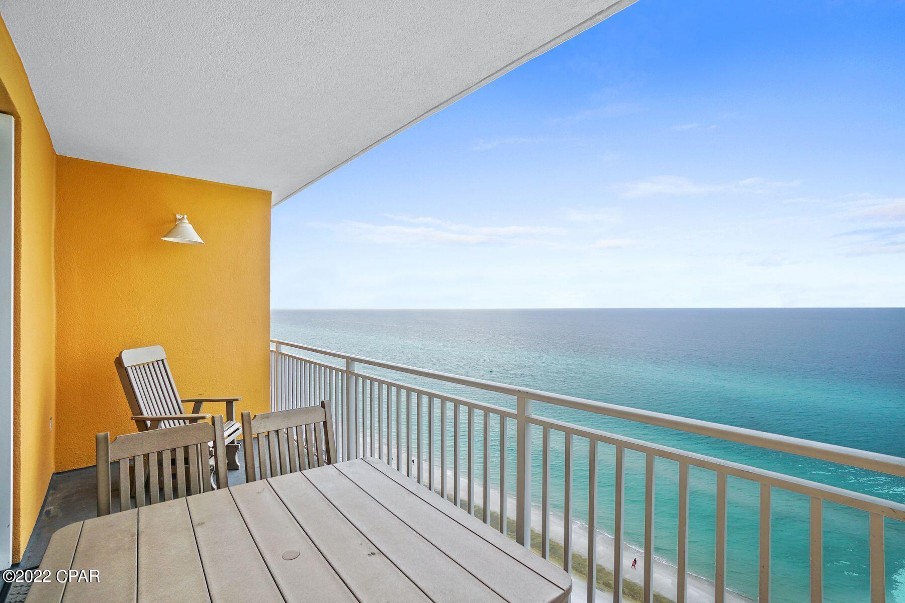 Splash Condo - Residential