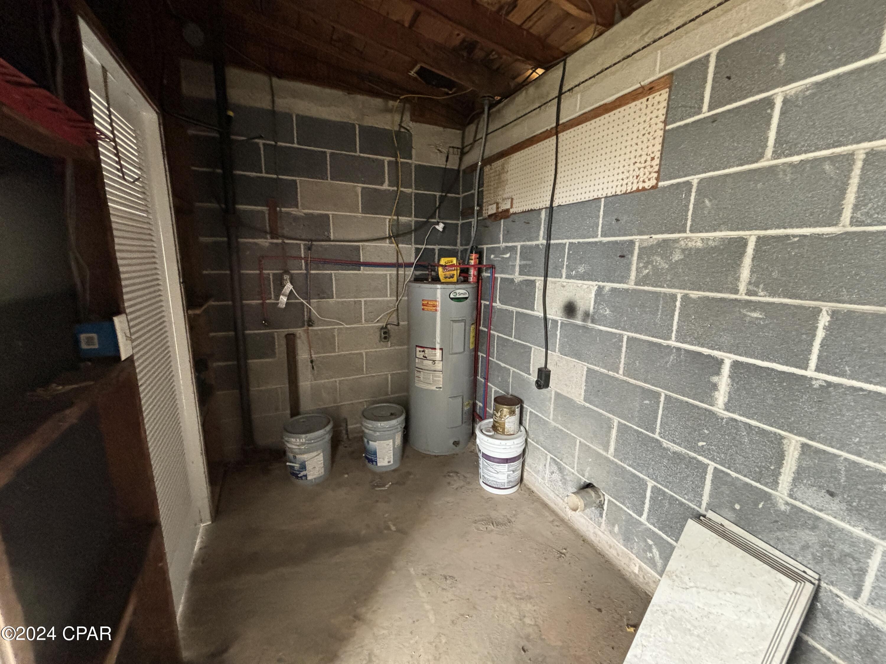 [No Recorded Subdiv] - Residential Lease